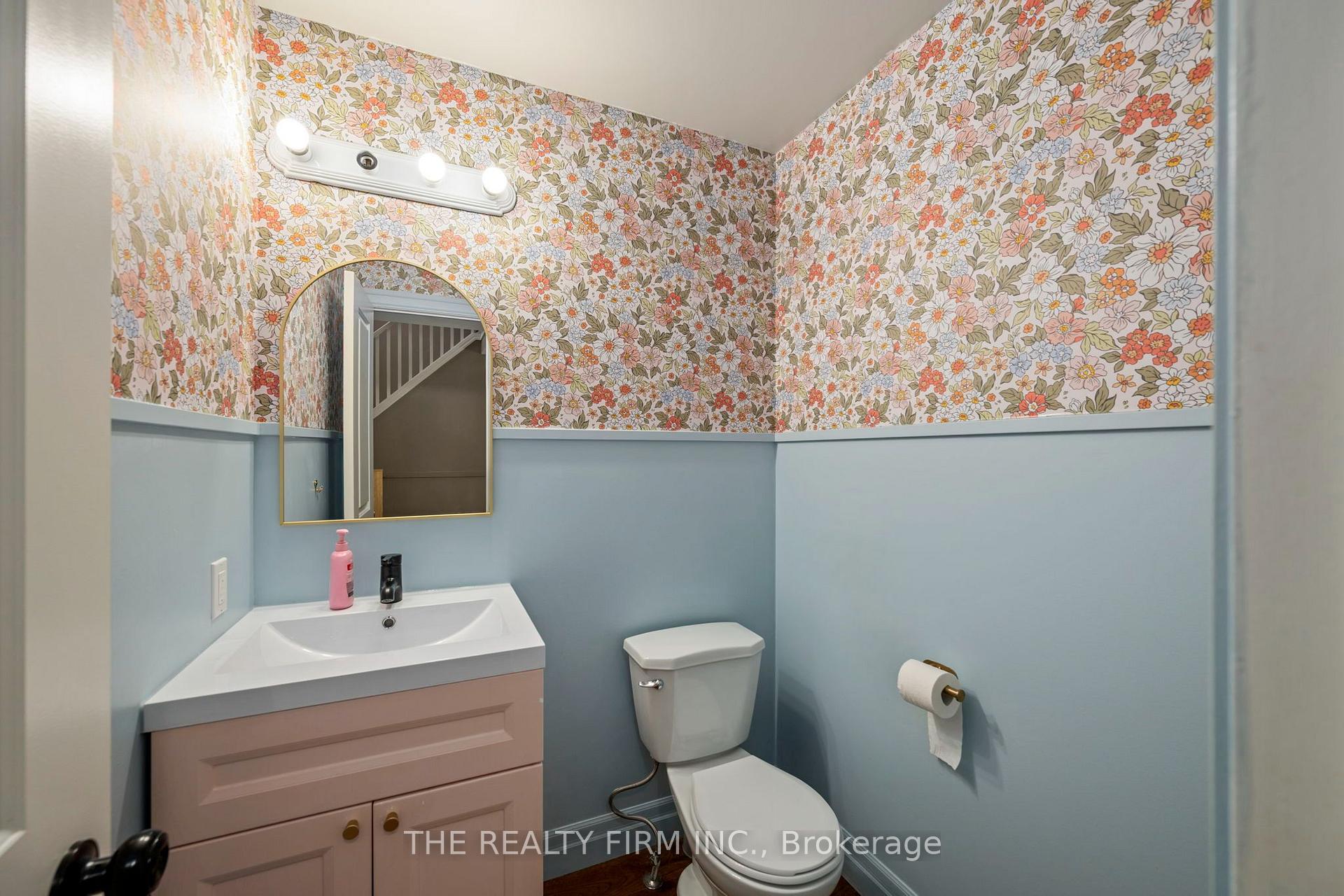 Photo 5 of 27 Leesboro Trail, Thames Centre, Thorndale — HOMEH
