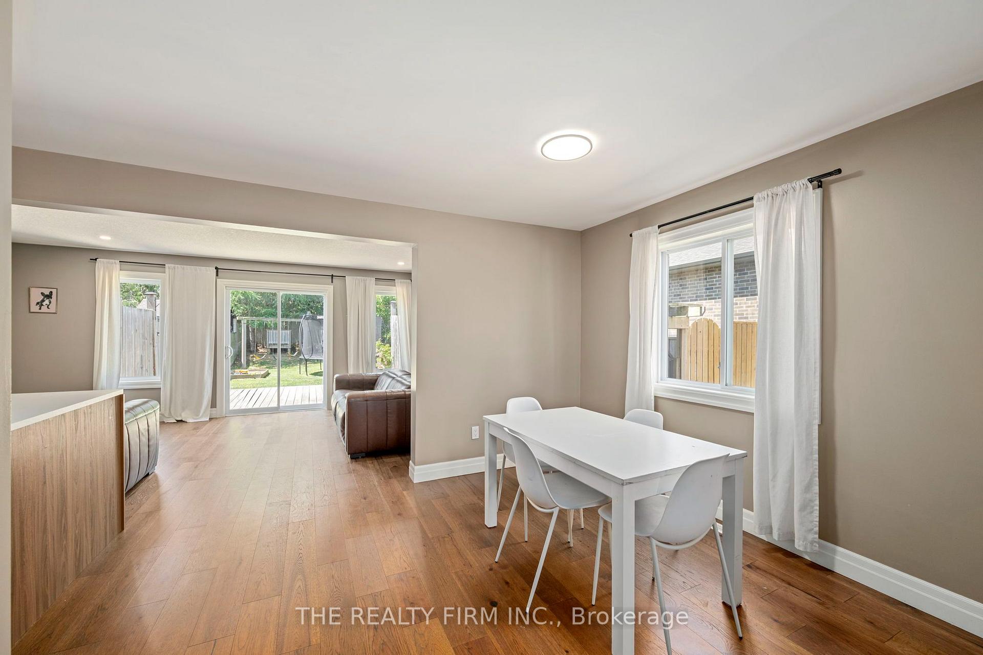 Photo 8 of 27 Leesboro Trail, Thames Centre, Thorndale — HOMEH