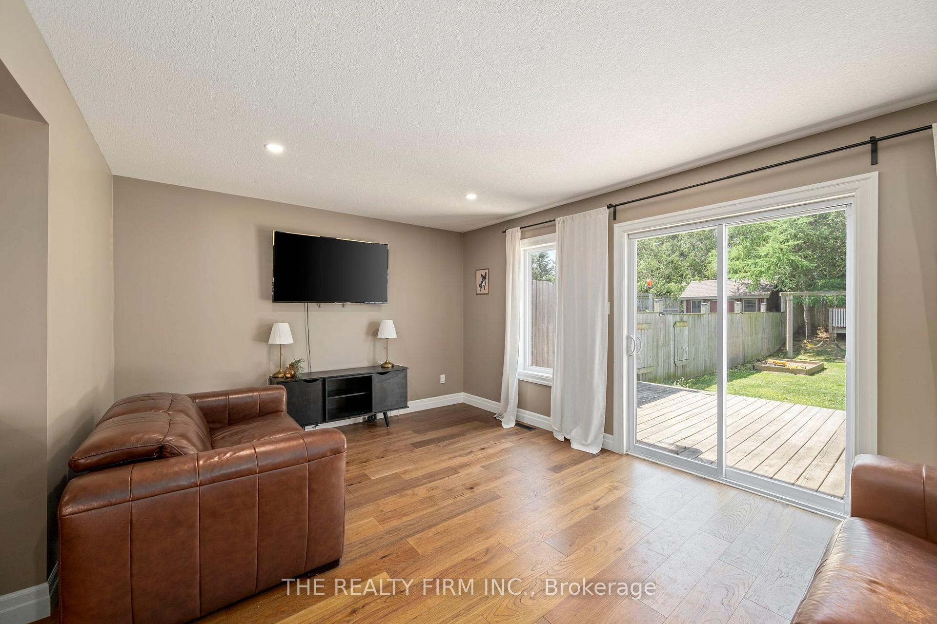 Photo 11 of 27 Leesboro Trail, Thames Centre, Thorndale — HOMEH
