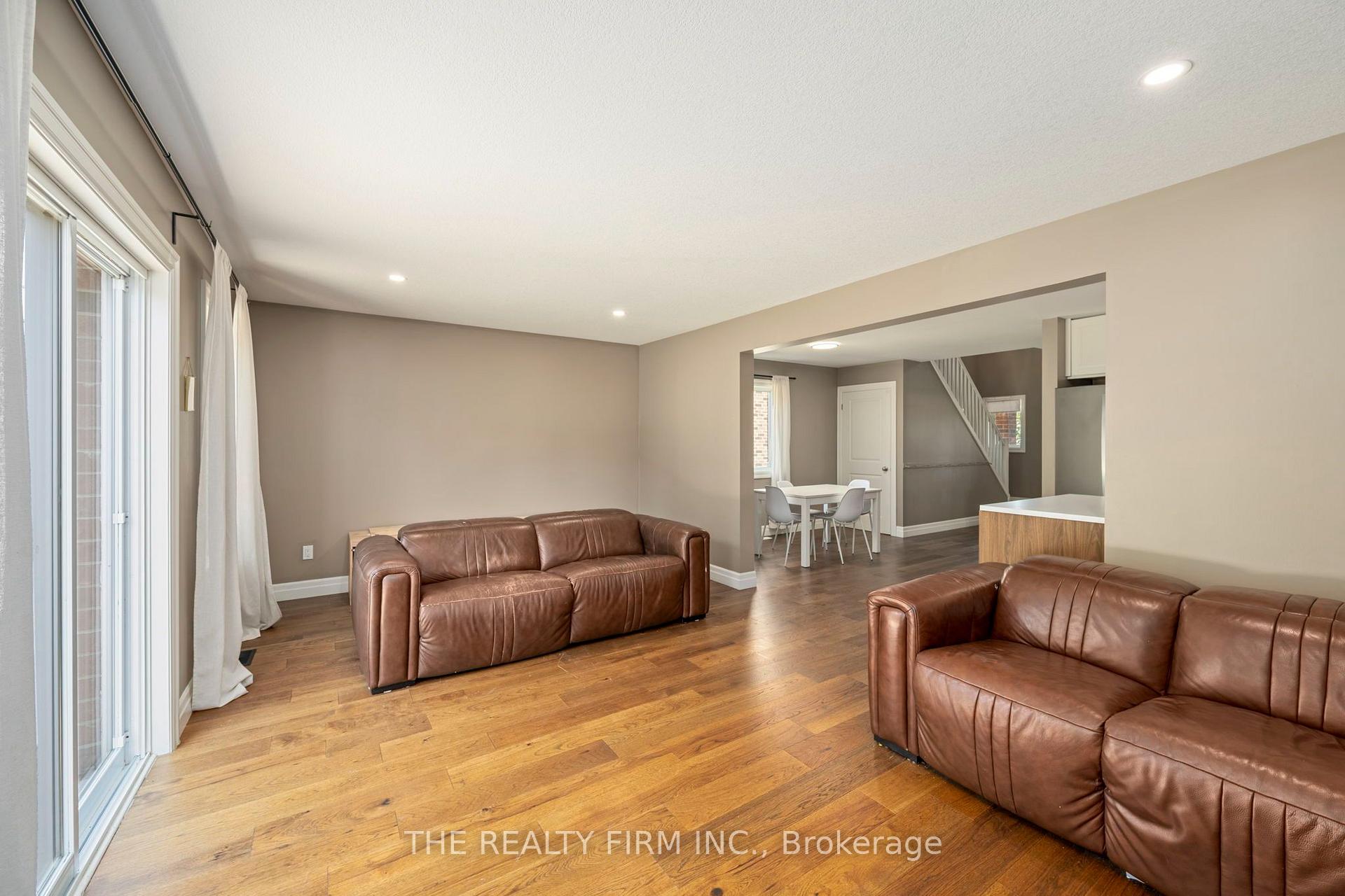 Photo 12 of 27 Leesboro Trail, Thames Centre, Thorndale — HOMEH