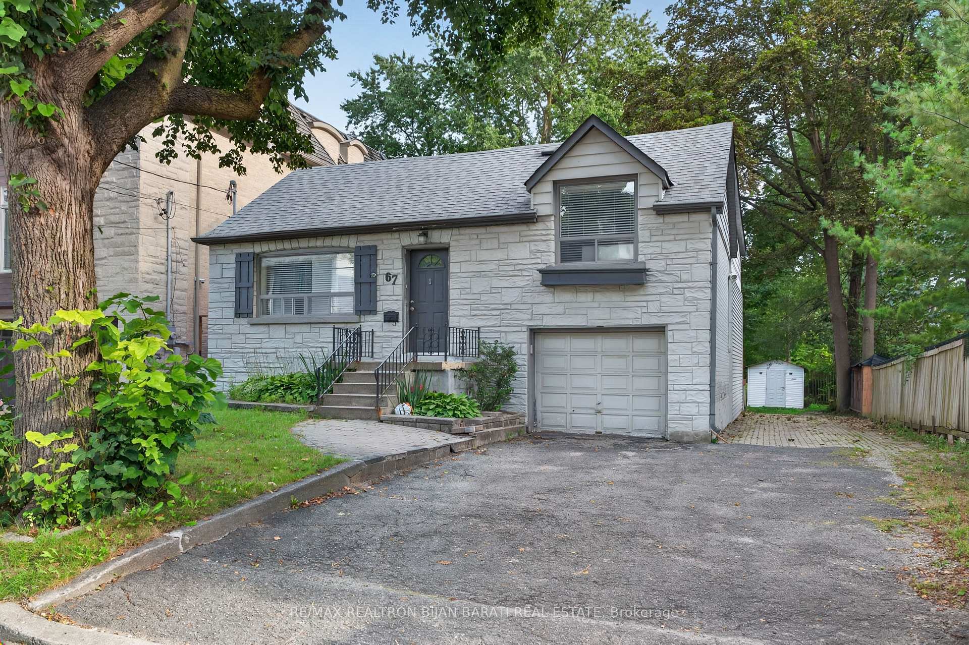 Photo 2 of 67 Princess Avenue, North York, Willowdale East — HOMEH
