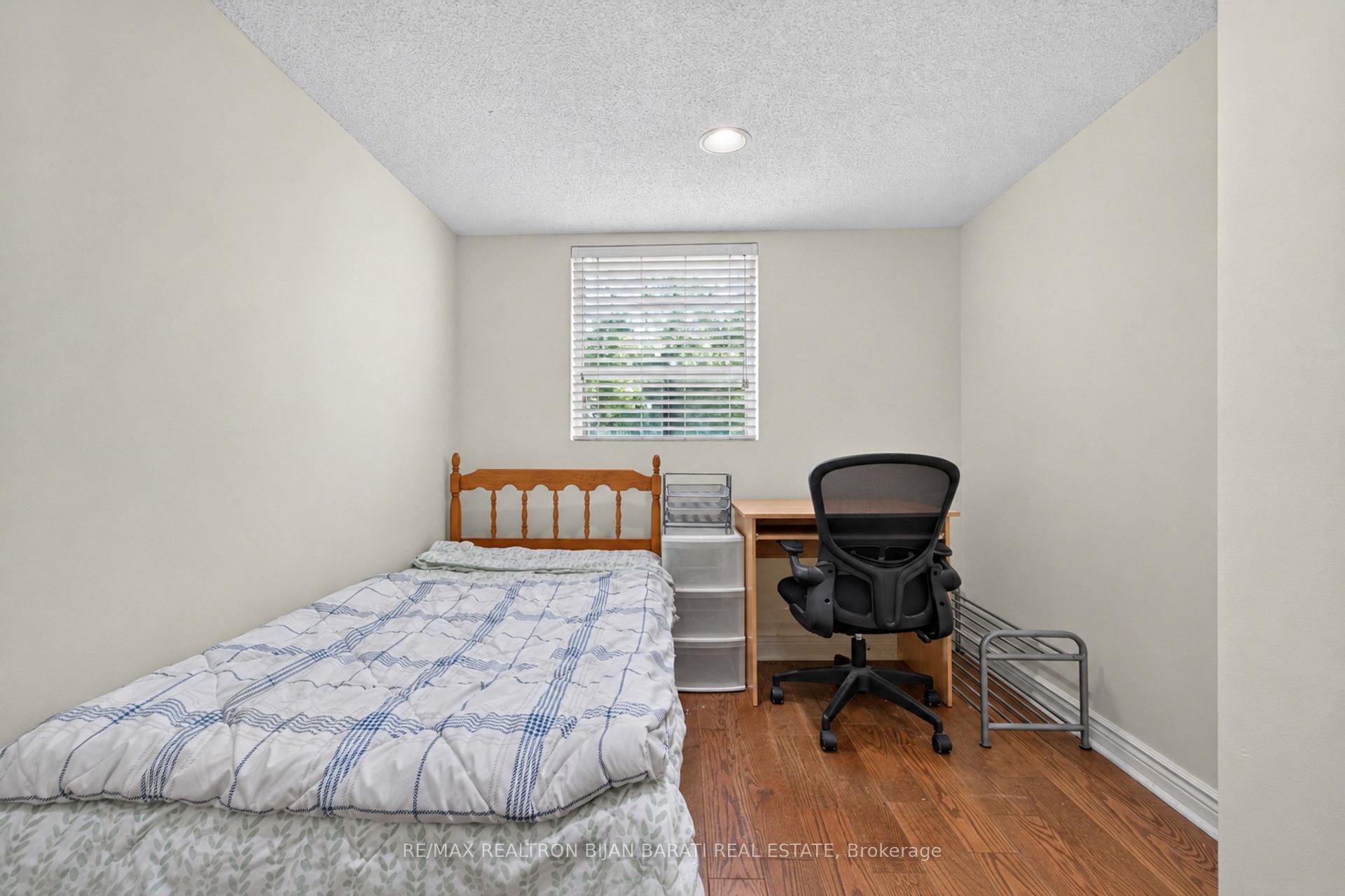 Photo 23 of 67 Princess Avenue, North York, Willowdale East — HOMEH