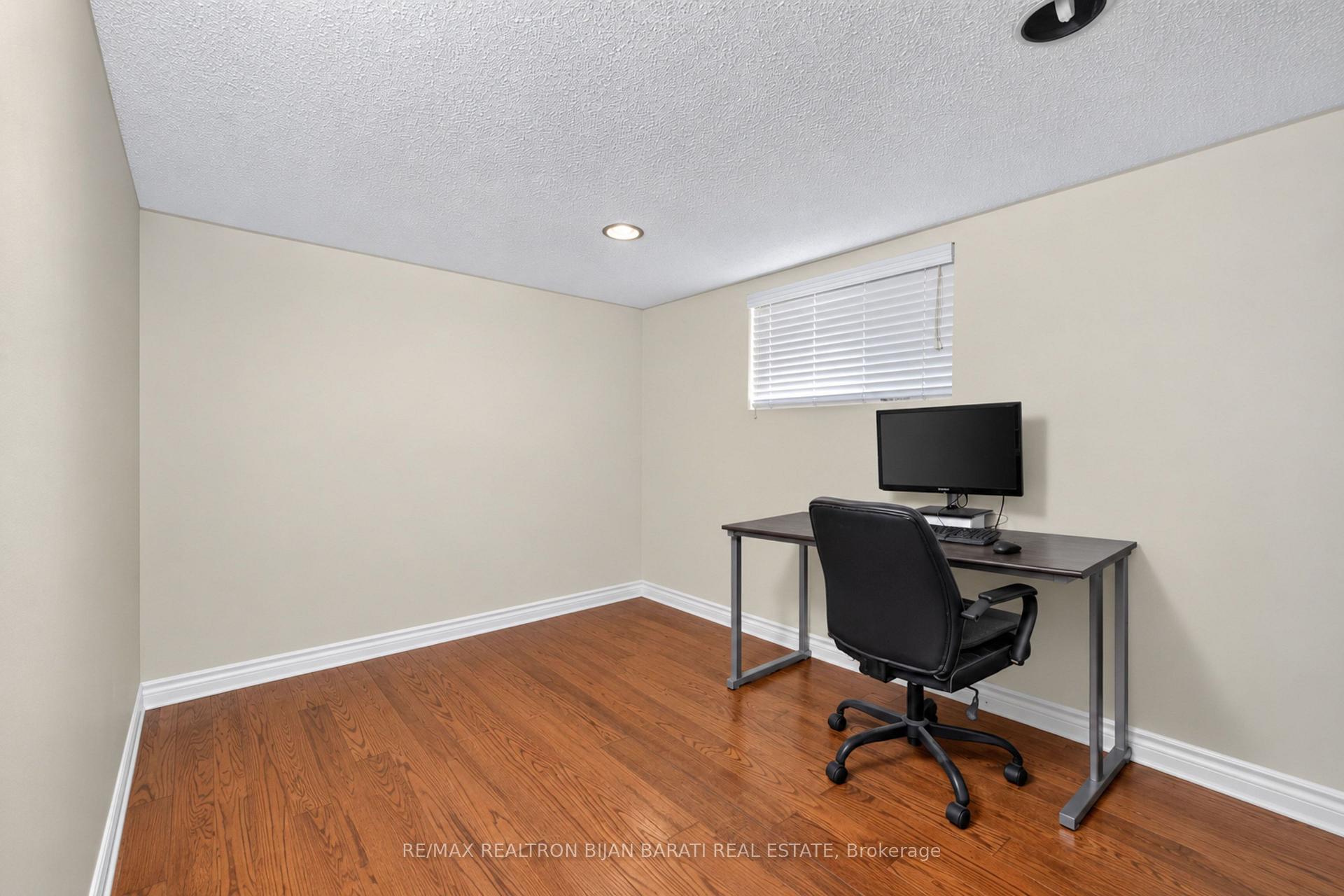 Photo 24 of 67 Princess Avenue, North York, Willowdale East — HOMEH
