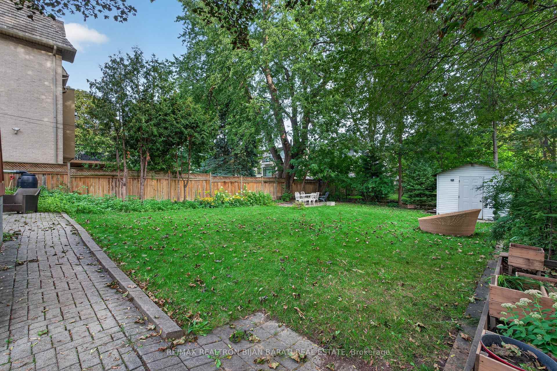 Photo 38 of 67 Princess Avenue, North York, Willowdale East — HOMEH