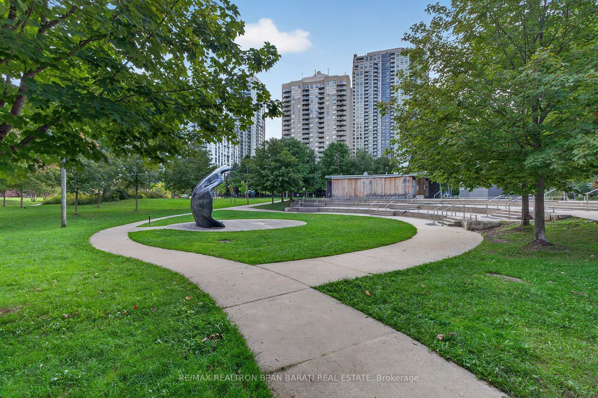 Photo 41 of 67 Princess Avenue, North York, Willowdale East — HOMEH