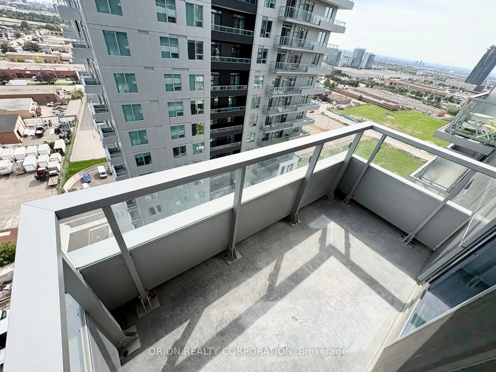 Photo 12 of Unit 1506, 5 Meadowdale Road, Vaughan, Vaughan Corporate Centre — HOMEH