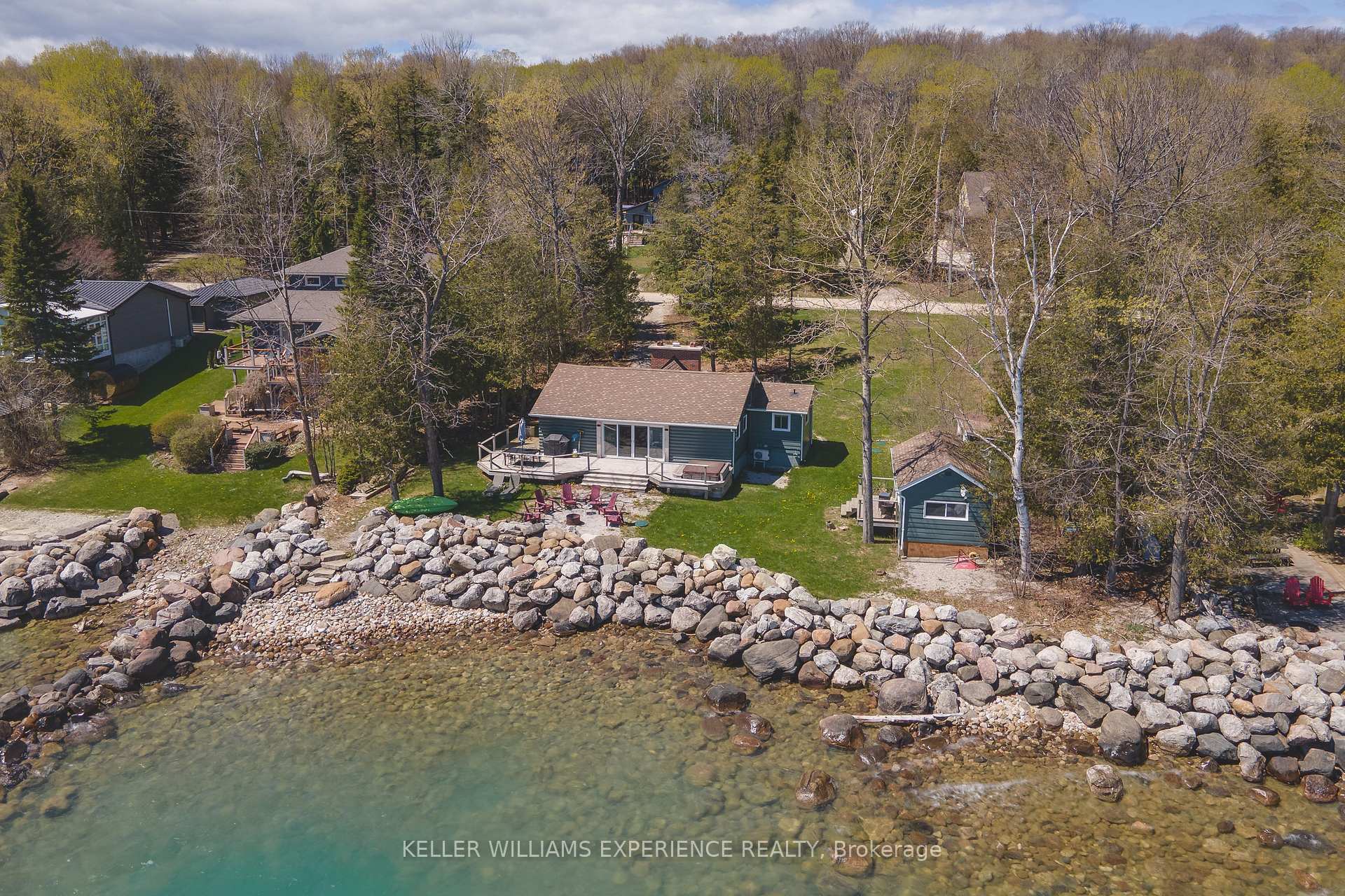 Photo 4 of 349 Cedar Avenue, Meaford — HOMEH