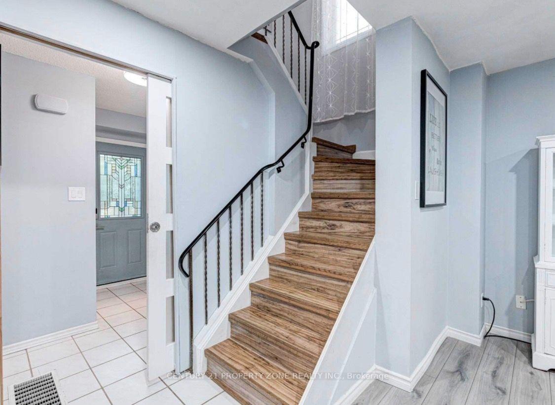 Photo 29 of 6 Roehampton Crescent W, Brampton, Brampton South — HOMEH
