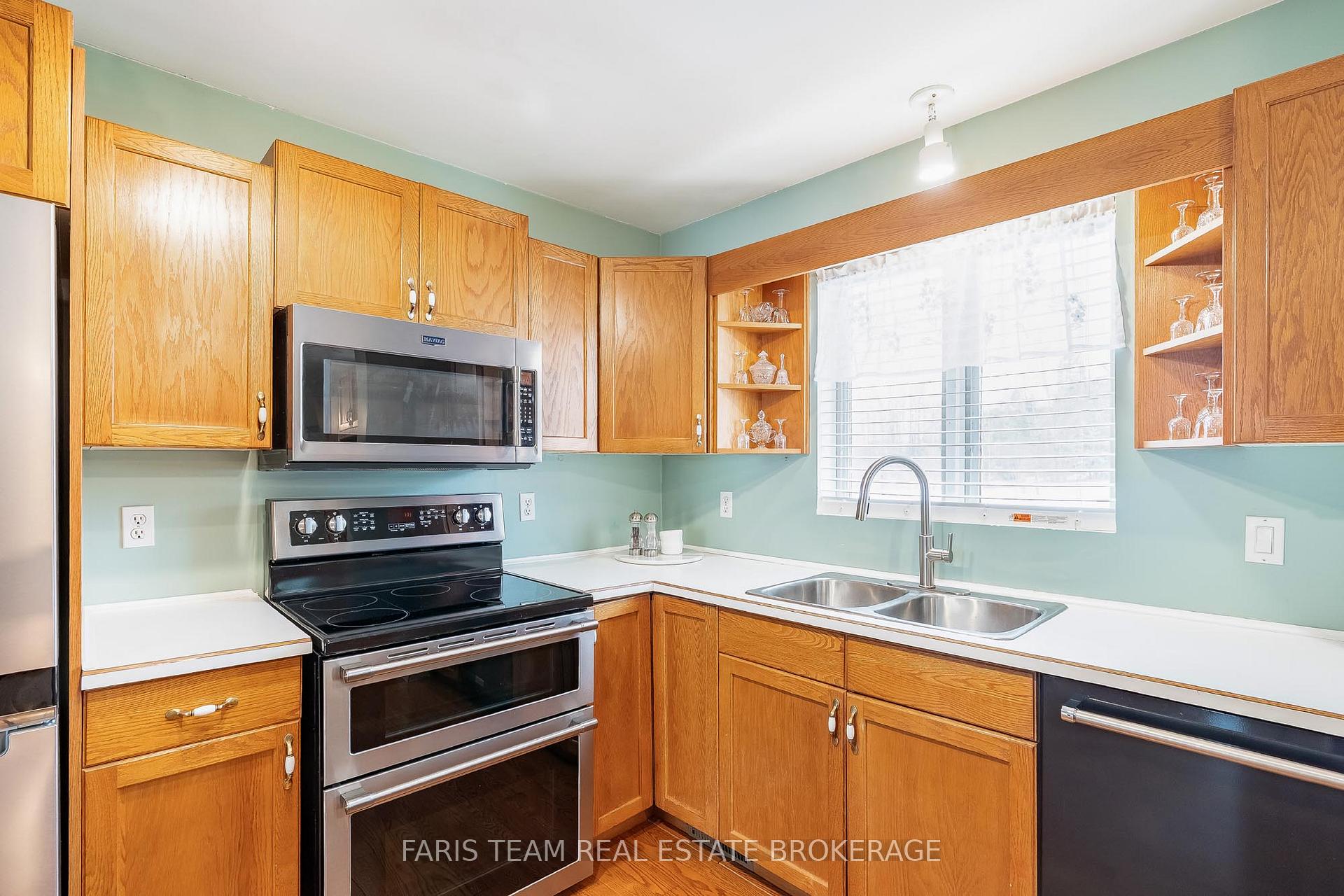 Photo 6 of 2104 Newton Street, Tay, Rural Tay — HOMEH