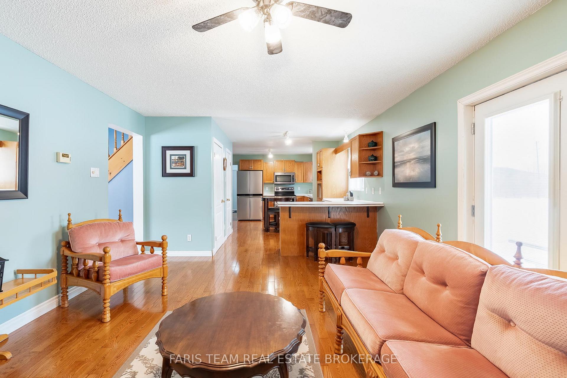 Photo 15 of 2104 Newton Street, Tay, Rural Tay — HOMEH