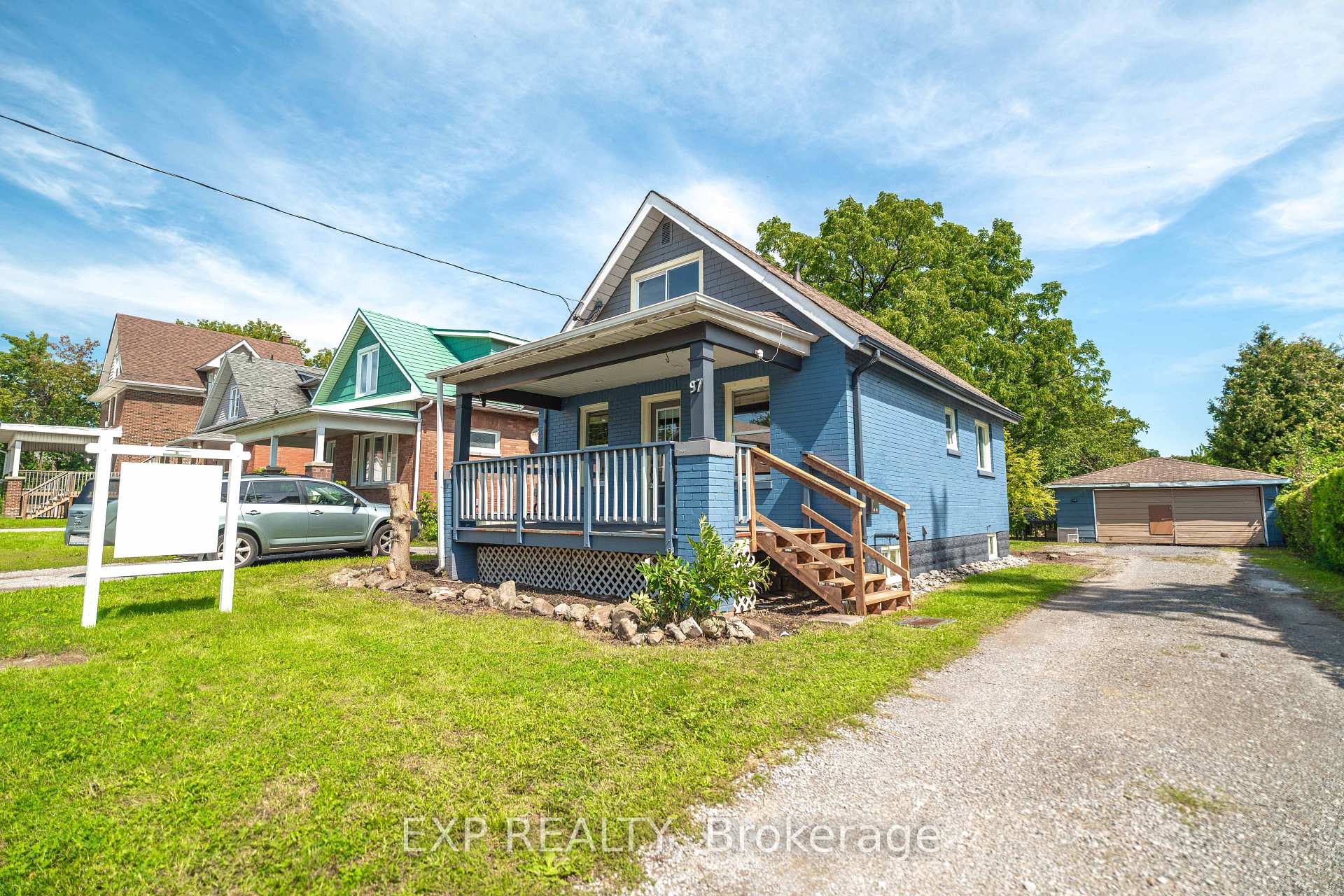 Photo 2 of 97 Park Road S, Oshawa, Vanier — HOMEH