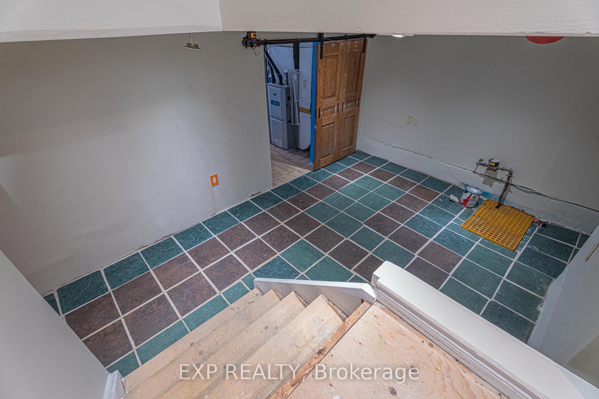 Photo 31 of 97 Park Road S, Oshawa, Vanier — HOMEH