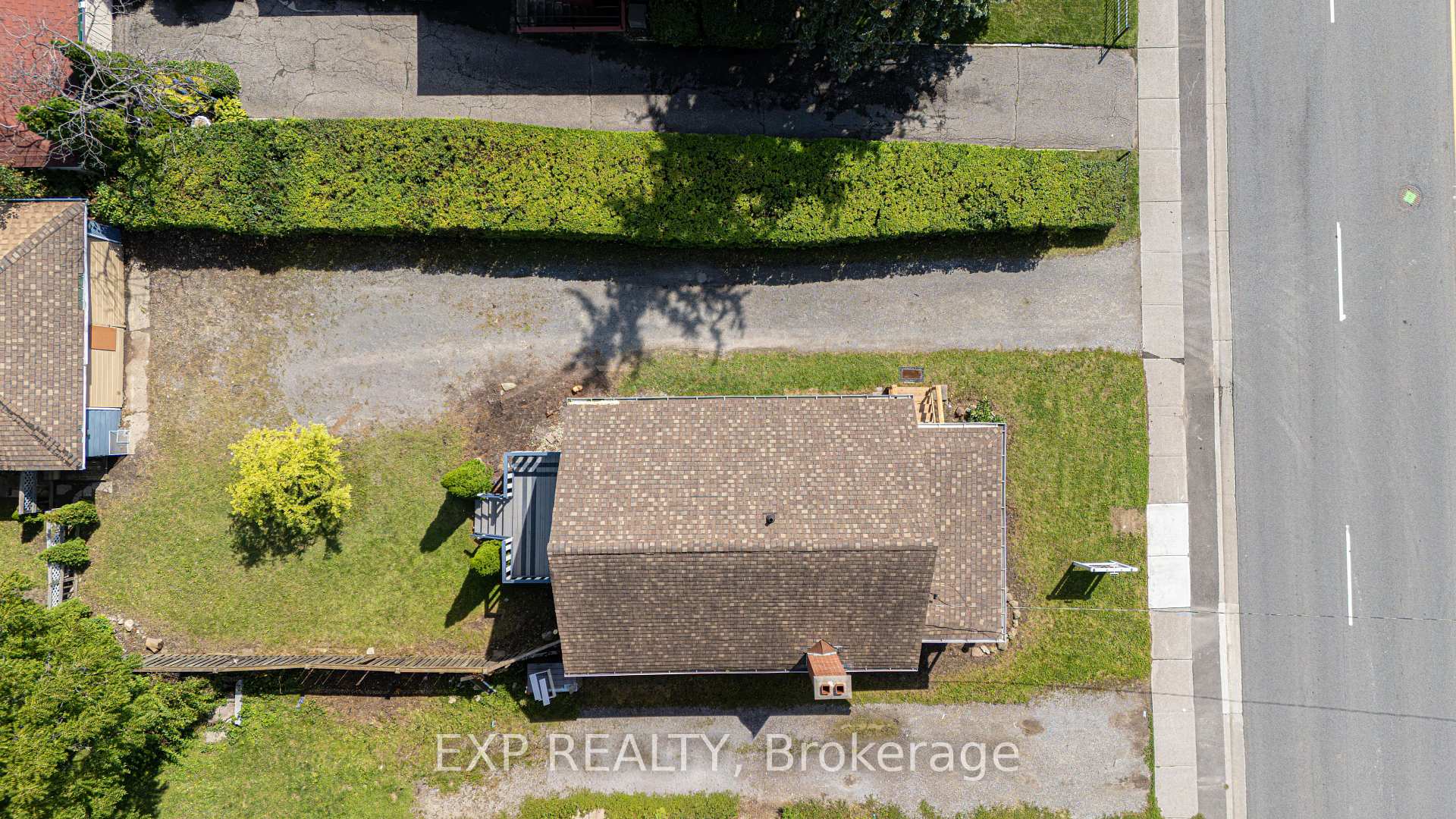 Photo 45 of 97 Park Road S, Oshawa, Vanier — HOMEH