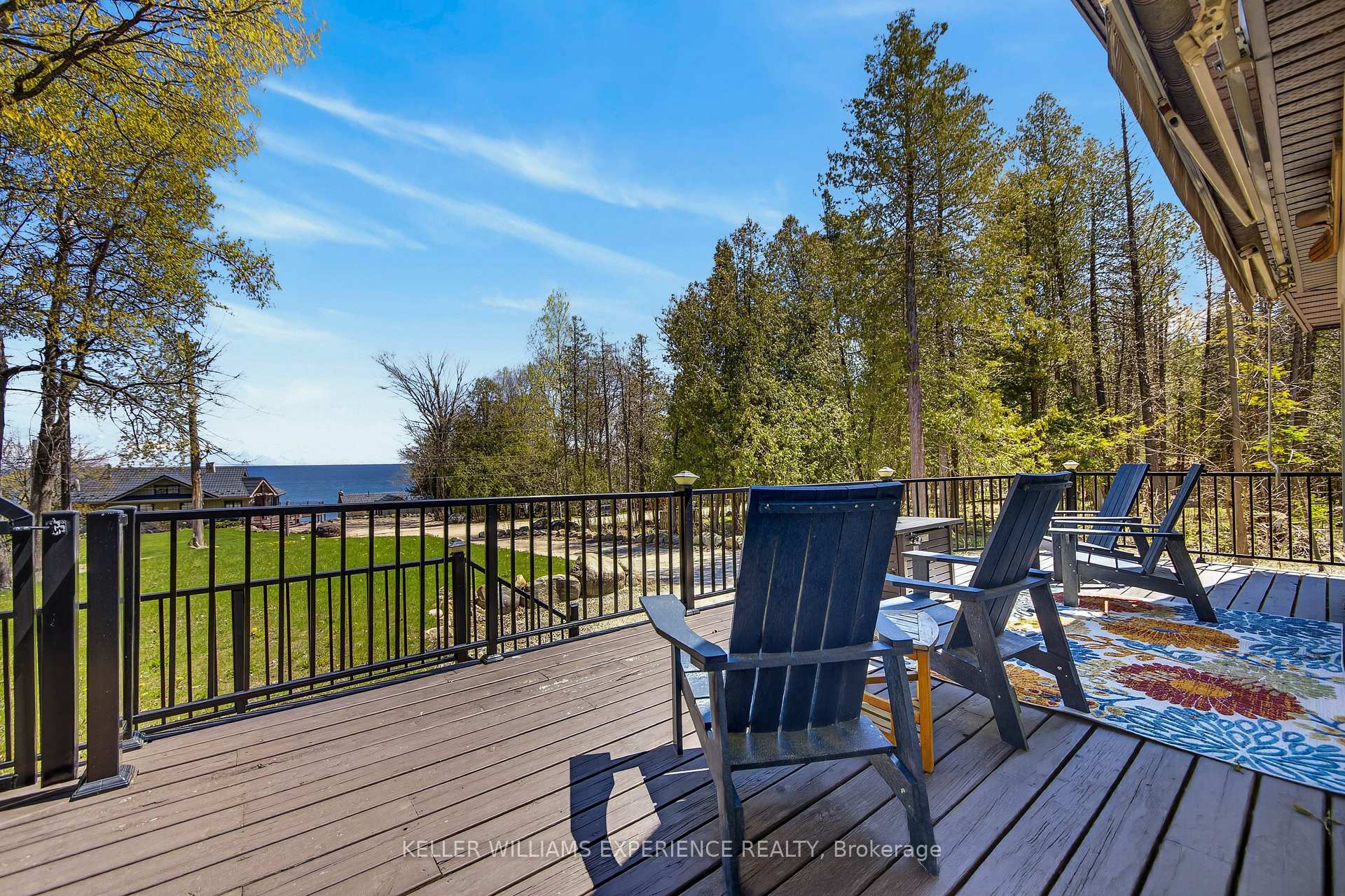 Photo 2 of 328 Cedar Avenue, Meaford — HOMEH