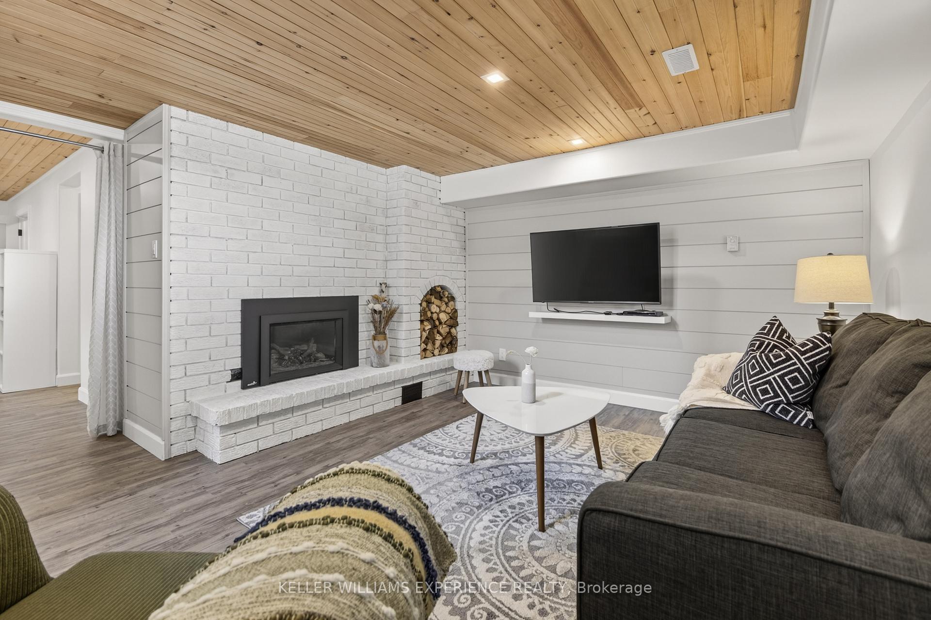 Photo 21 of 328 Cedar Avenue, Meaford — HOMEH