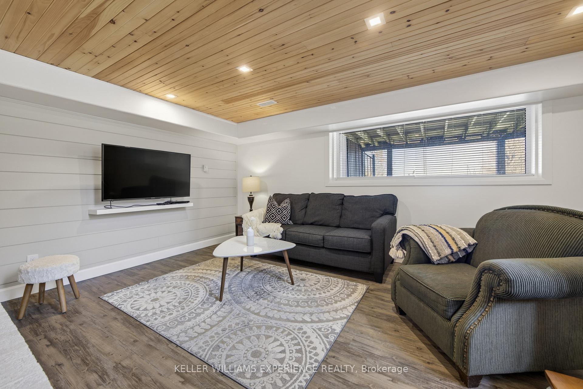 Photo 22 of 328 Cedar Avenue, Meaford — HOMEH
