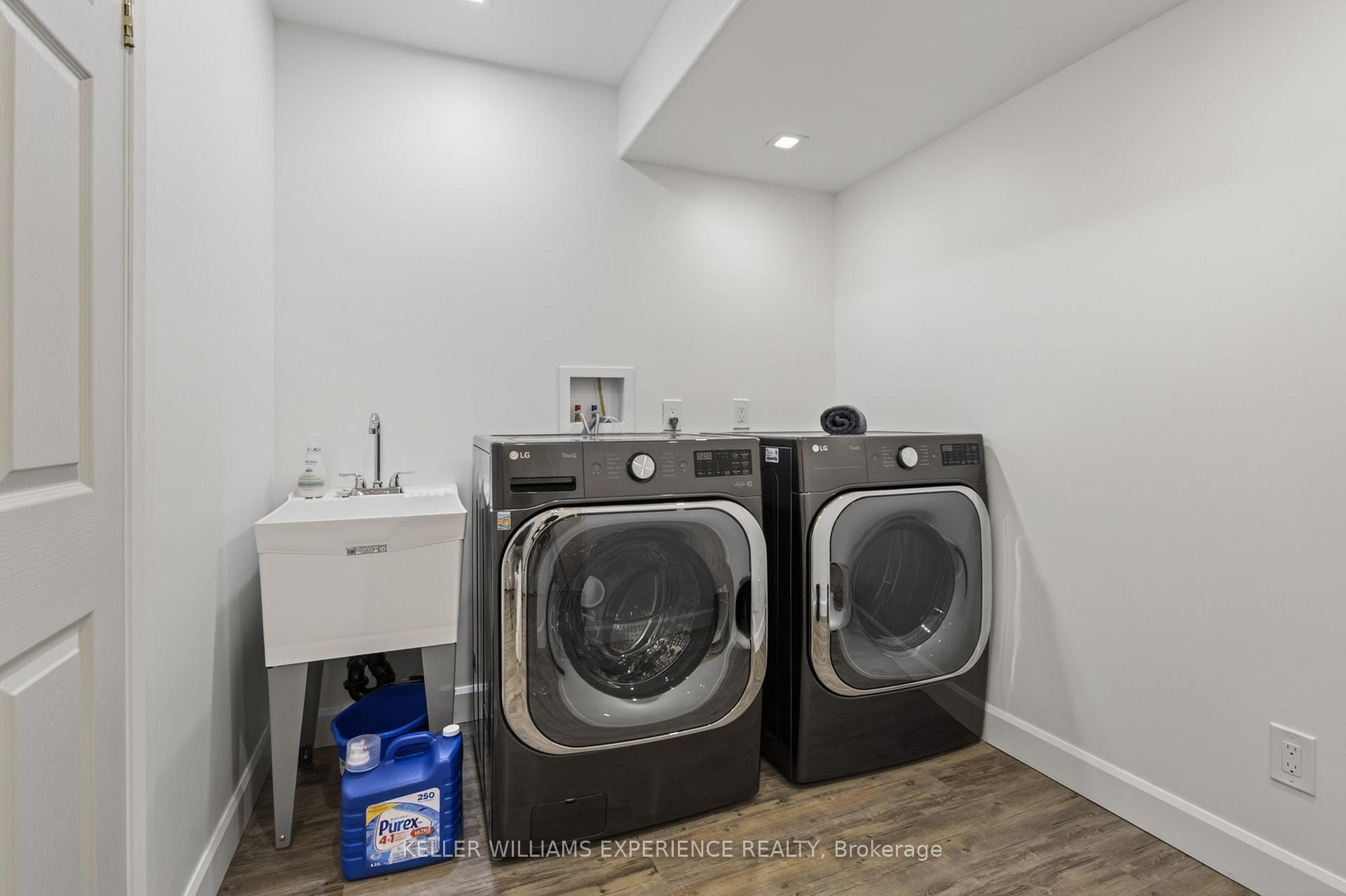 Photo 27 of 328 Cedar Avenue, Meaford — HOMEH