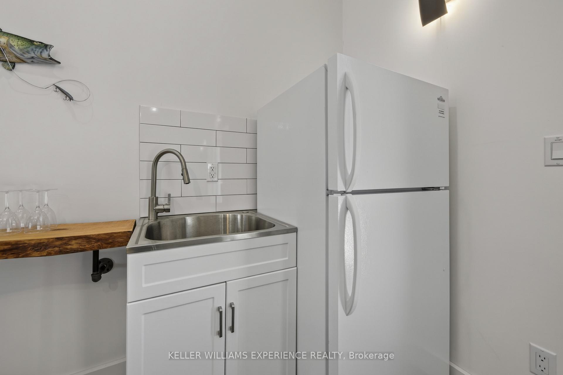 Photo 32 of 328 Cedar Avenue, Meaford — HOMEH