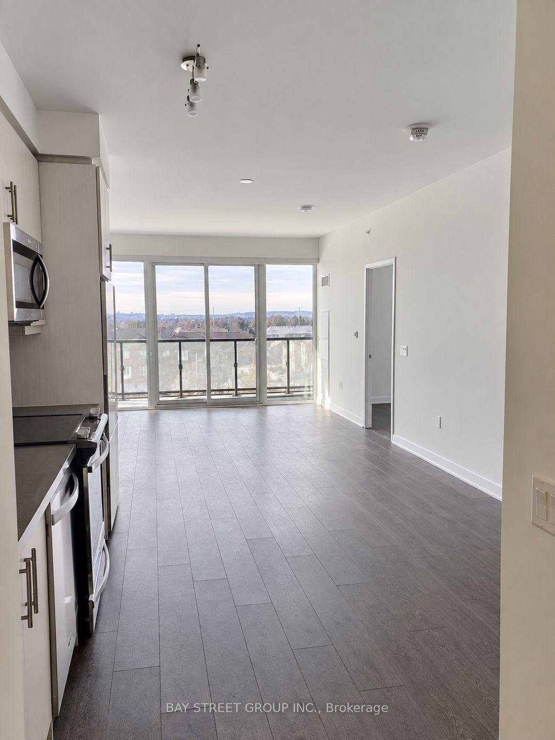 Photo 10 of Unit 503, 85 Oneida Crescent, Richmond Hill, Langstaff — HOMEH