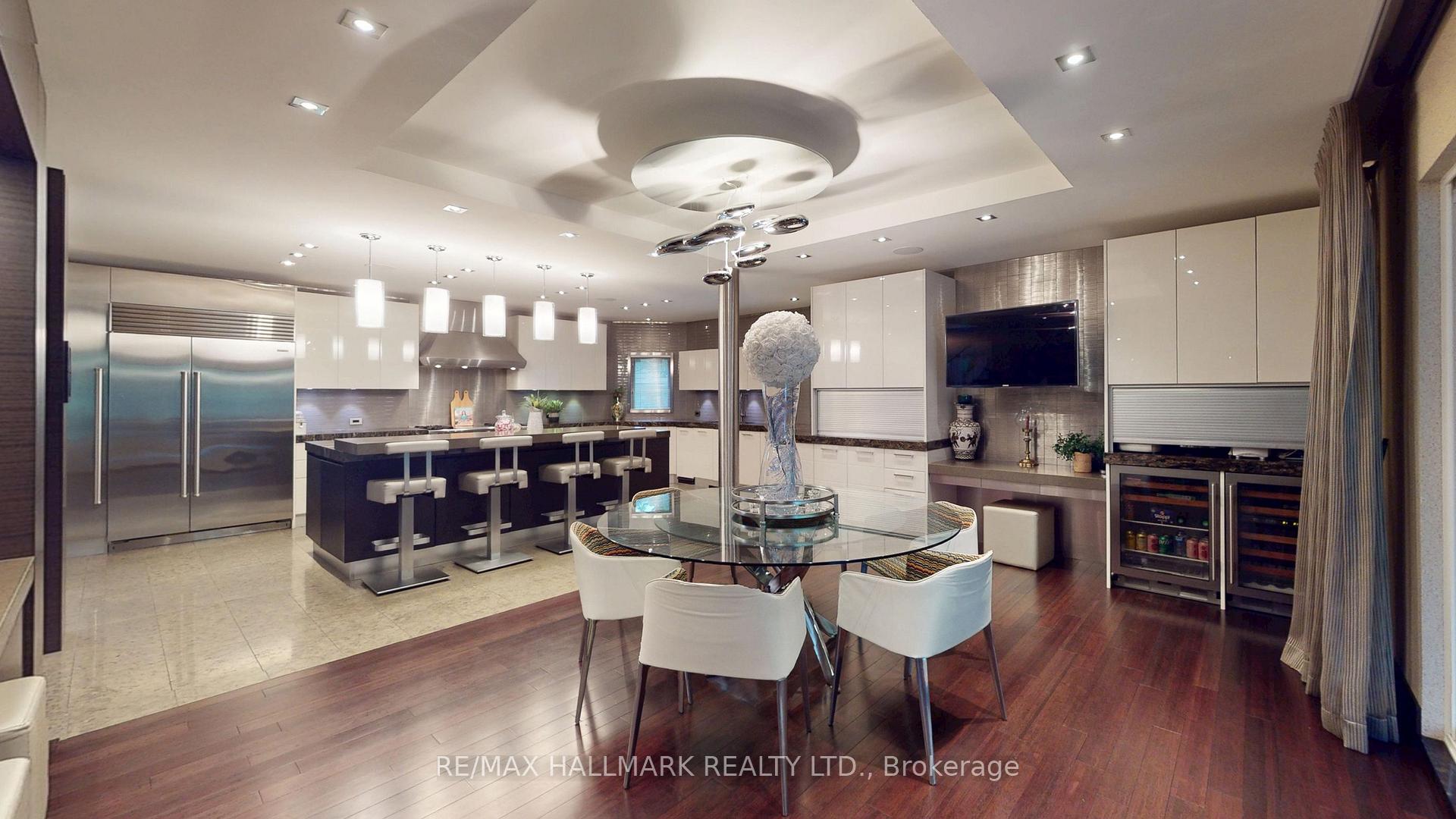 Photo 15 of 101 Longview Crescent, Vaughan, Islington Woods — HOMEH