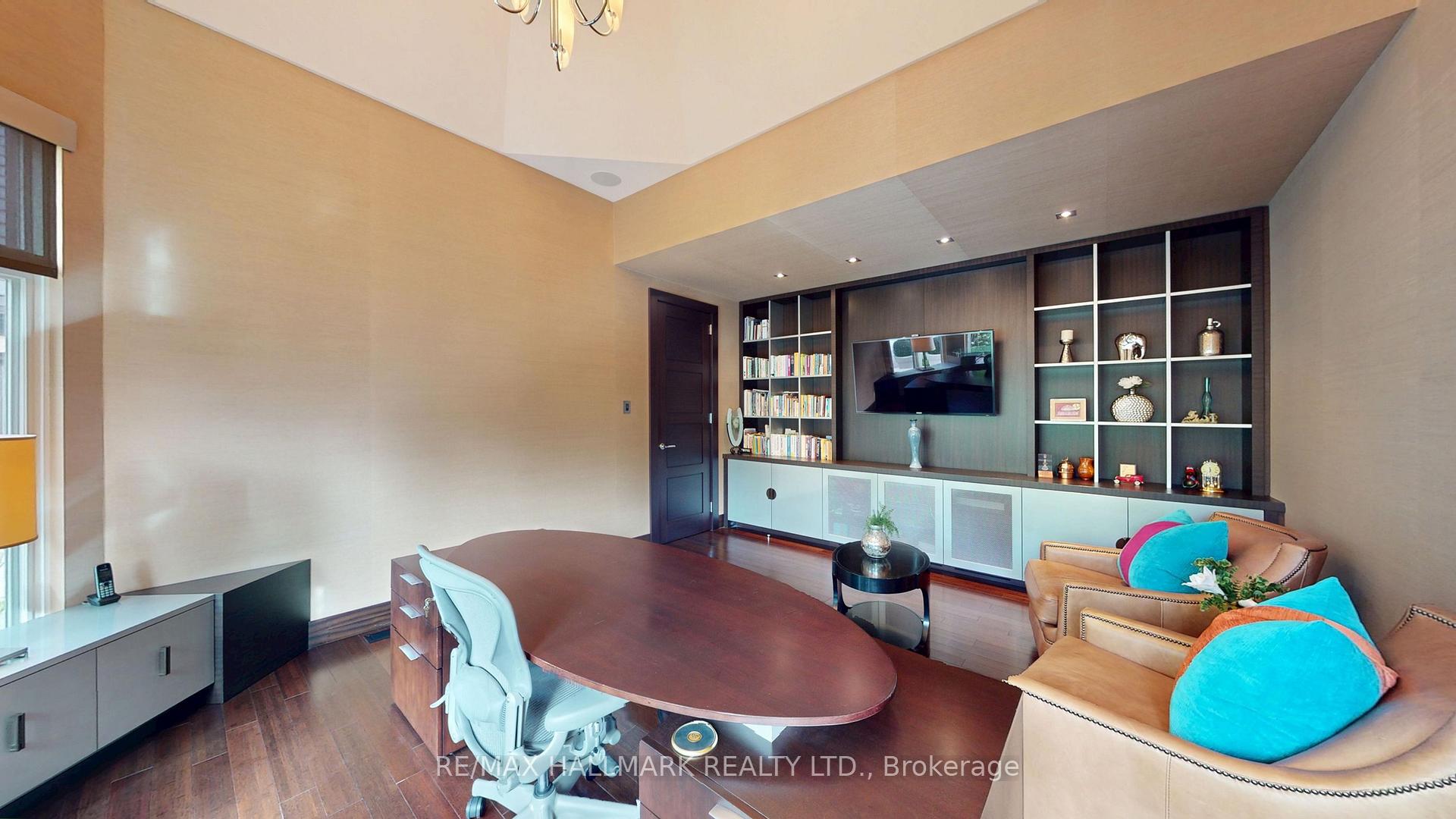 Photo 20 of 101 Longview Crescent, Vaughan, Islington Woods — HOMEH