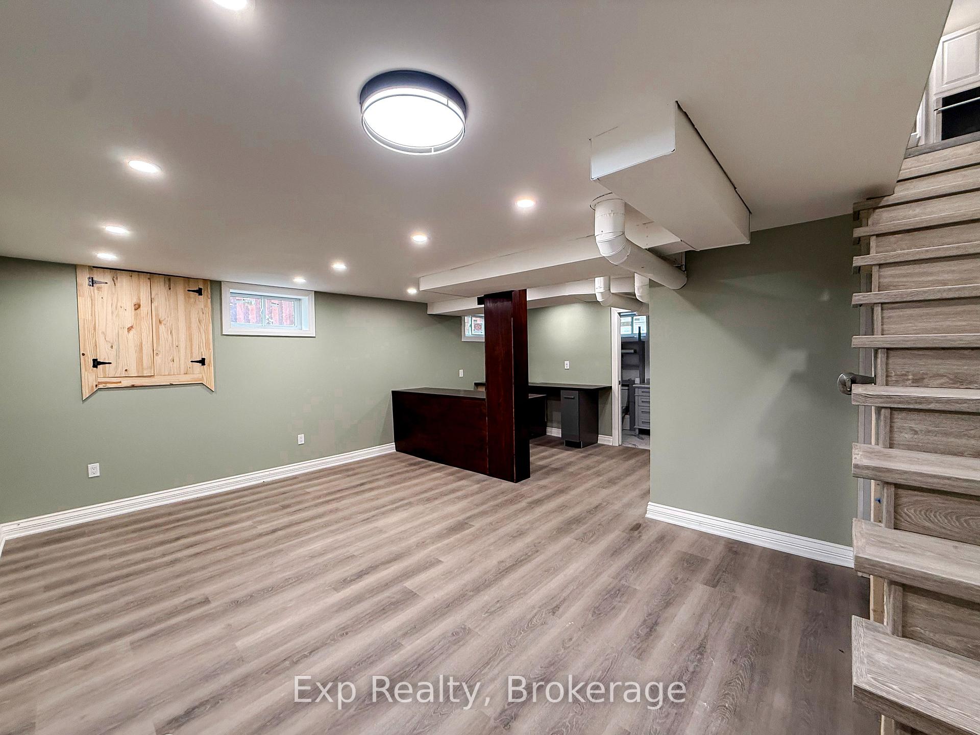 Photo 21 of 508 Ashley Street, Belleville, Thurlow Ward — HOMEH