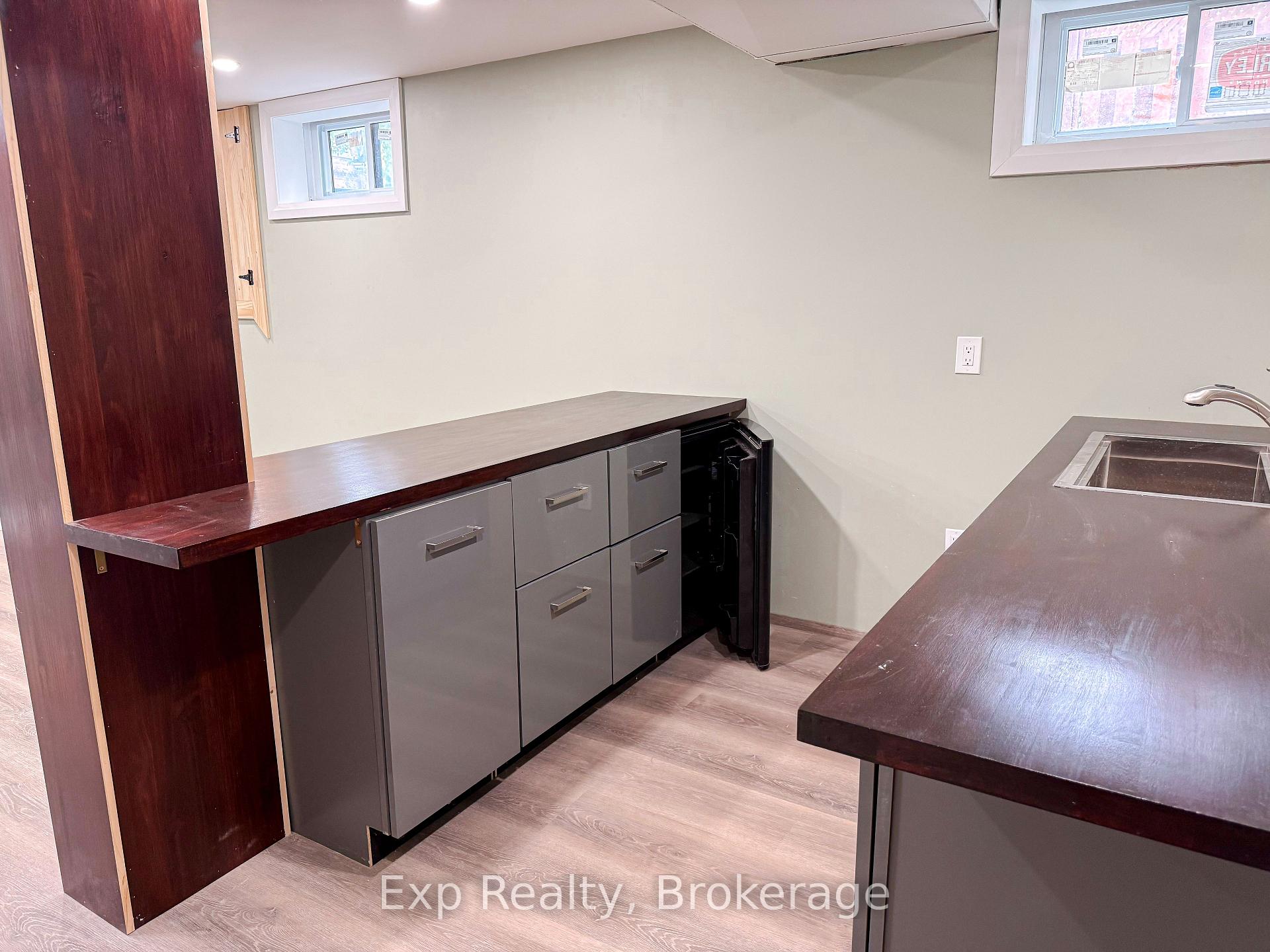 Photo 23 of 508 Ashley Street, Belleville, Thurlow Ward — HOMEH