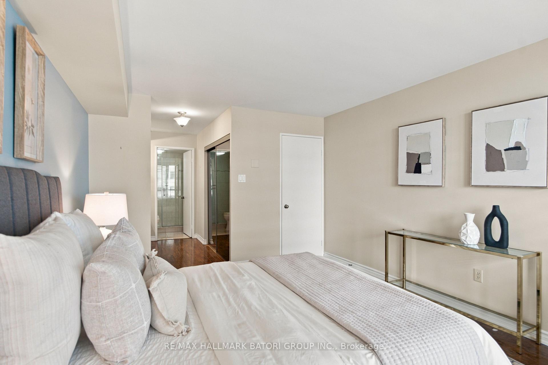 Photo 21 of Unit 702, 33 Elmhurst Avenue, North York, Lansing-Westgate — HOMEH