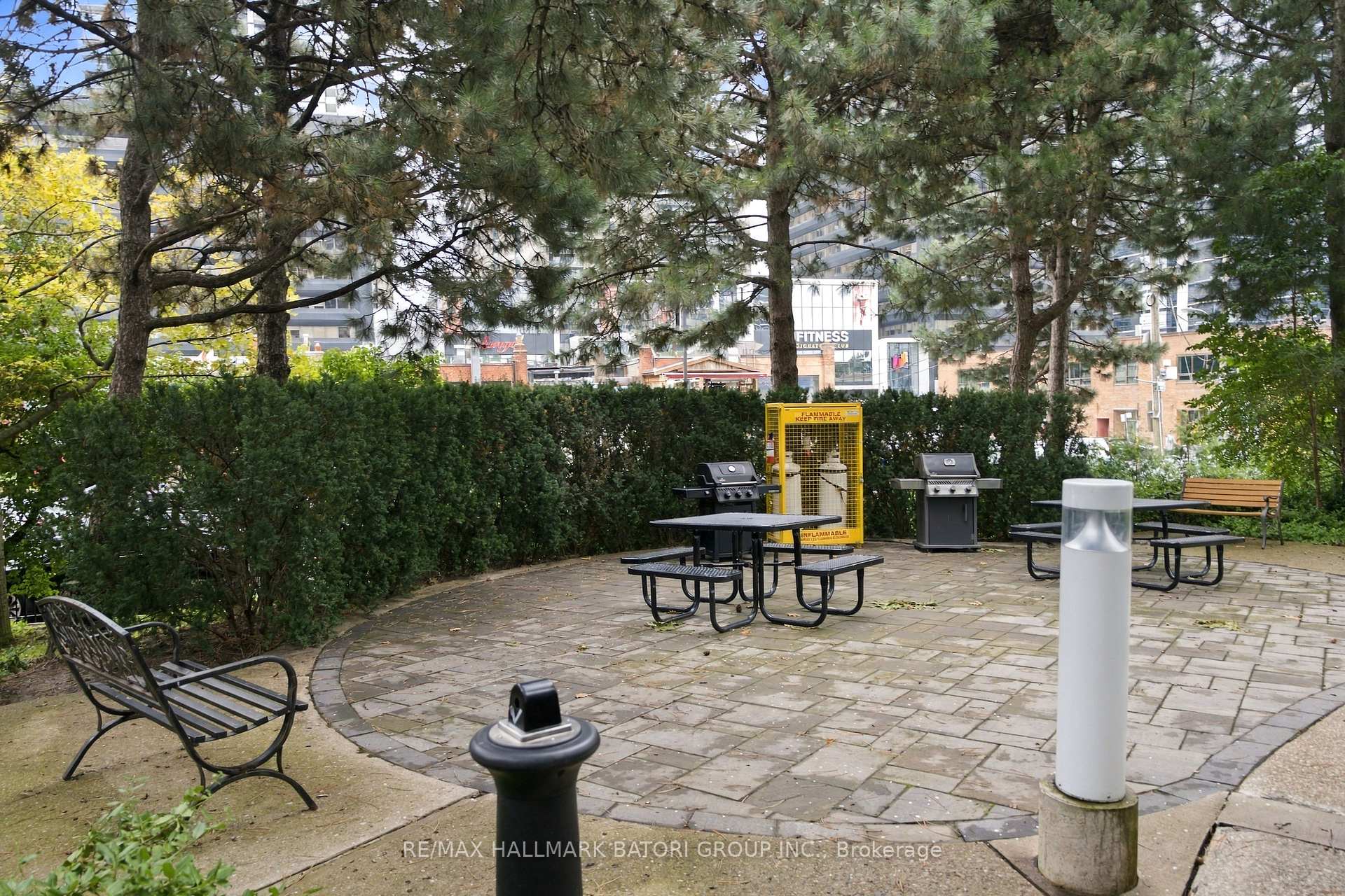 Photo 28 of Unit 702, 33 Elmhurst Avenue, North York, Lansing-Westgate — HOMEH
