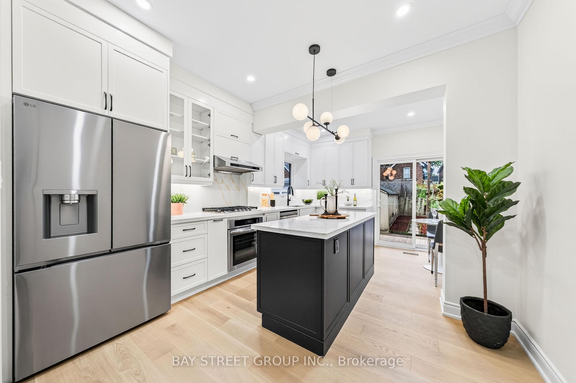 Photo 2 of 49 Emerson Avenue, Toronto, Dovercourt-Wallace Emerson-Junction — HOMEH