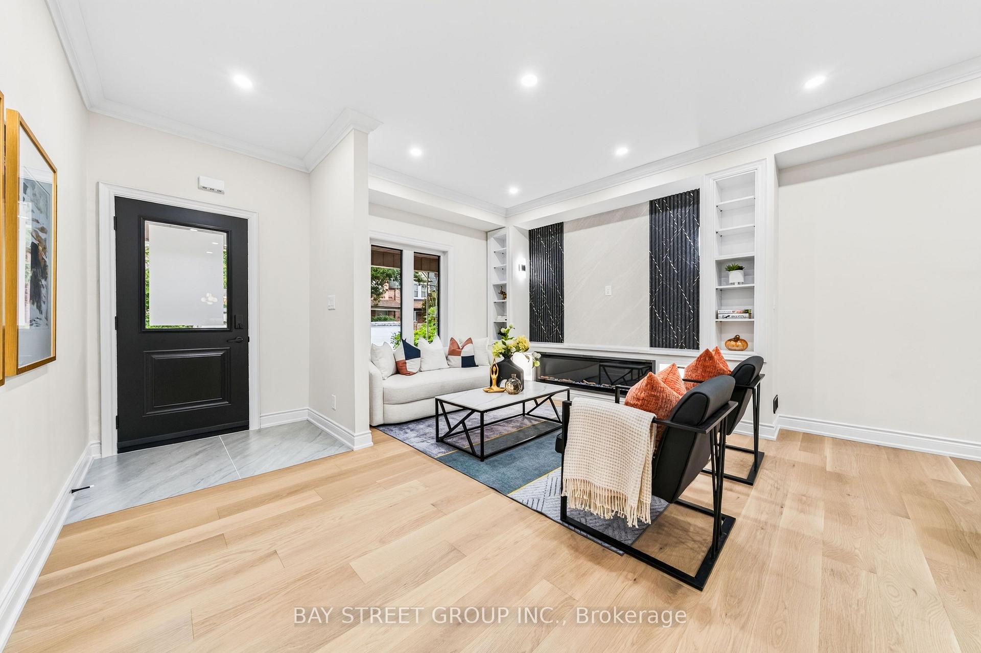 Photo 5 of 49 Emerson Avenue, Toronto, Dovercourt-Wallace Emerson-Junction — HOMEH