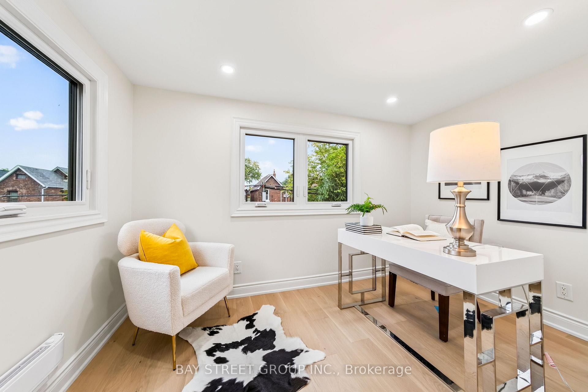 Photo 25 of 49 Emerson Avenue, Toronto, Dovercourt-Wallace Emerson-Junction — HOMEH