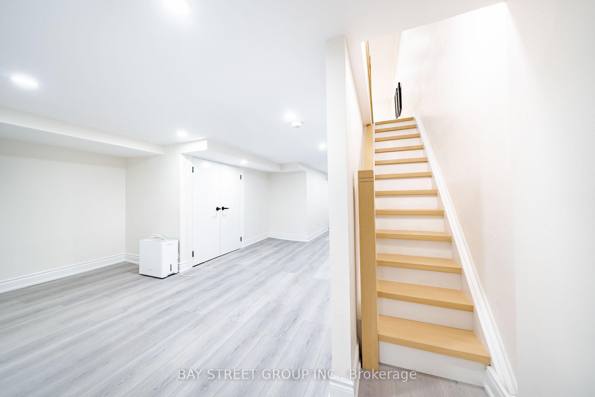 Photo 30 of 49 Emerson Avenue, Toronto, Dovercourt-Wallace Emerson-Junction — HOMEH