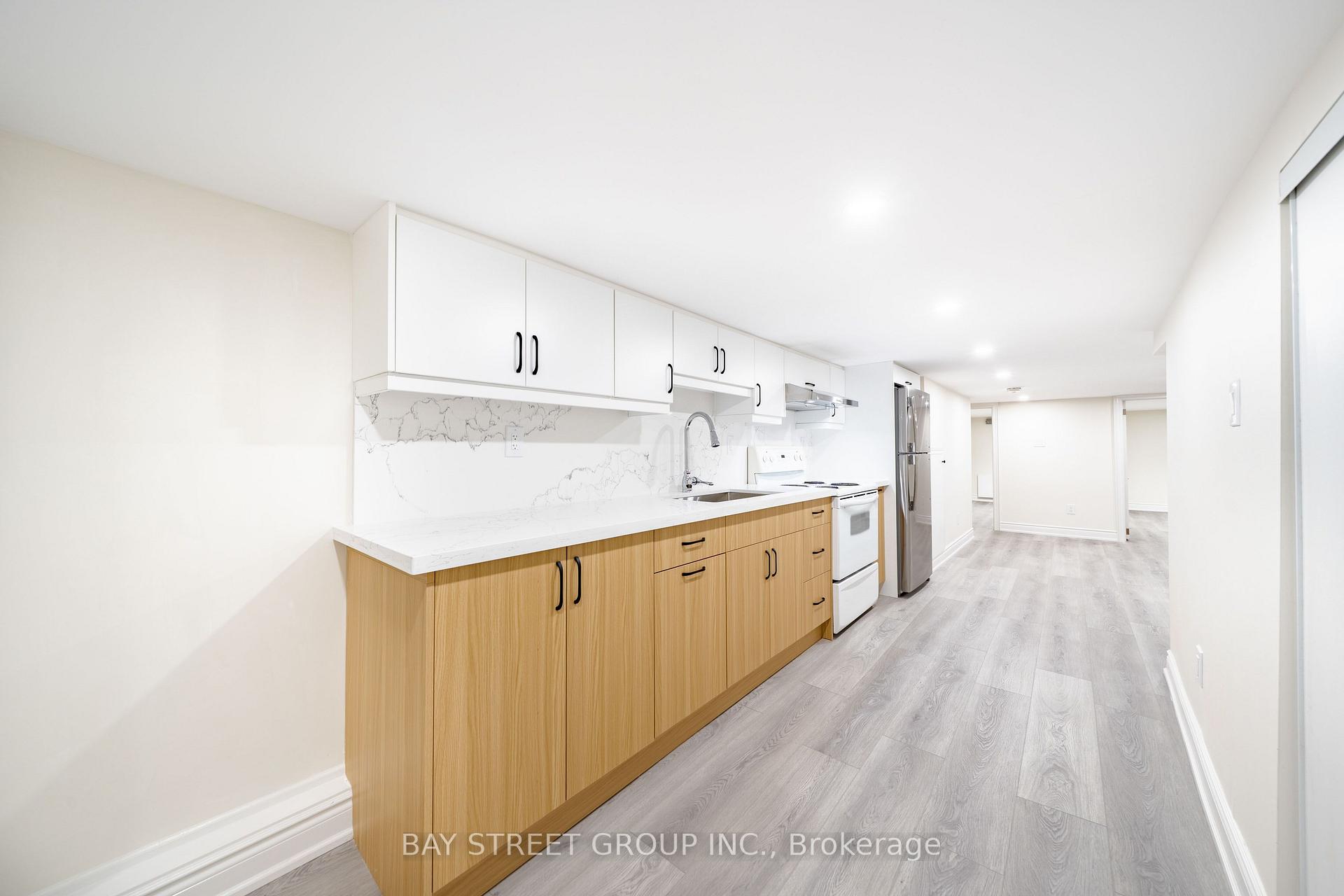 Photo 33 of 49 Emerson Avenue, Toronto, Dovercourt-Wallace Emerson-Junction — HOMEH