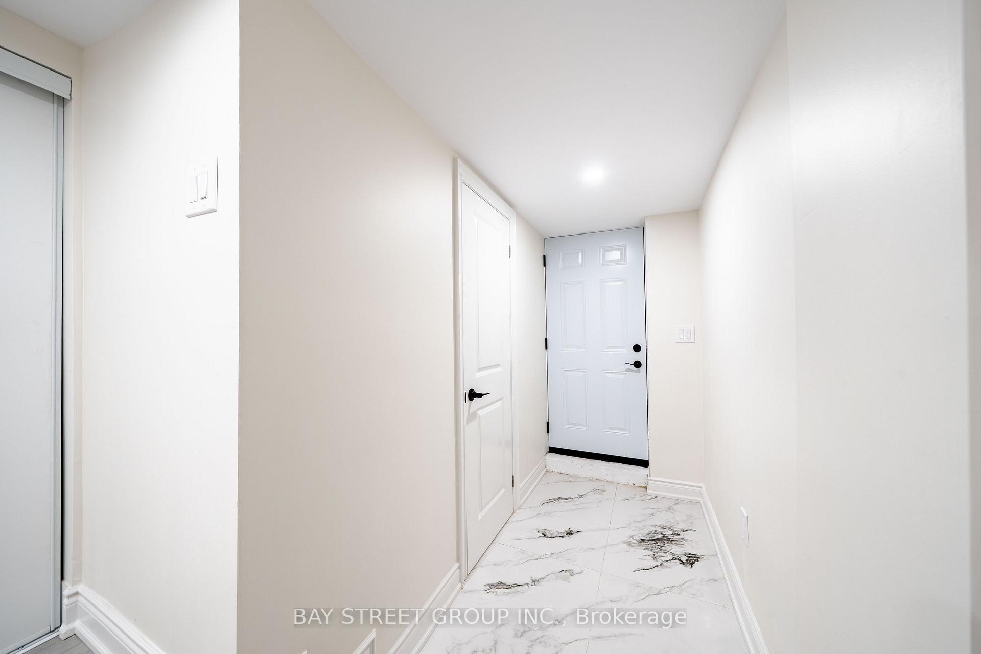 Photo 38 of 49 Emerson Avenue, Toronto, Dovercourt-Wallace Emerson-Junction — HOMEH