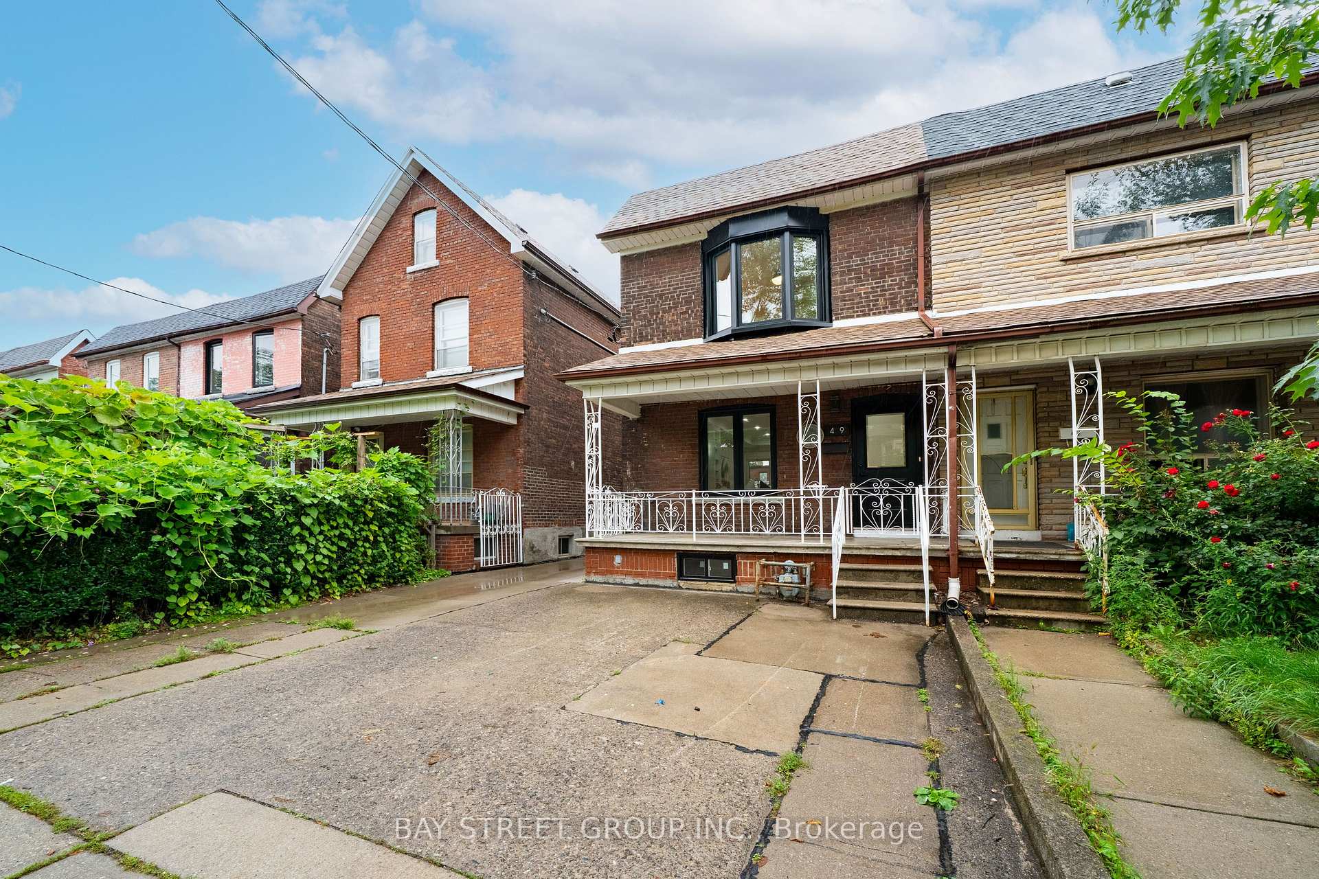 Photo 43 of 49 Emerson Avenue, Toronto, Dovercourt-Wallace Emerson-Junction — HOMEH