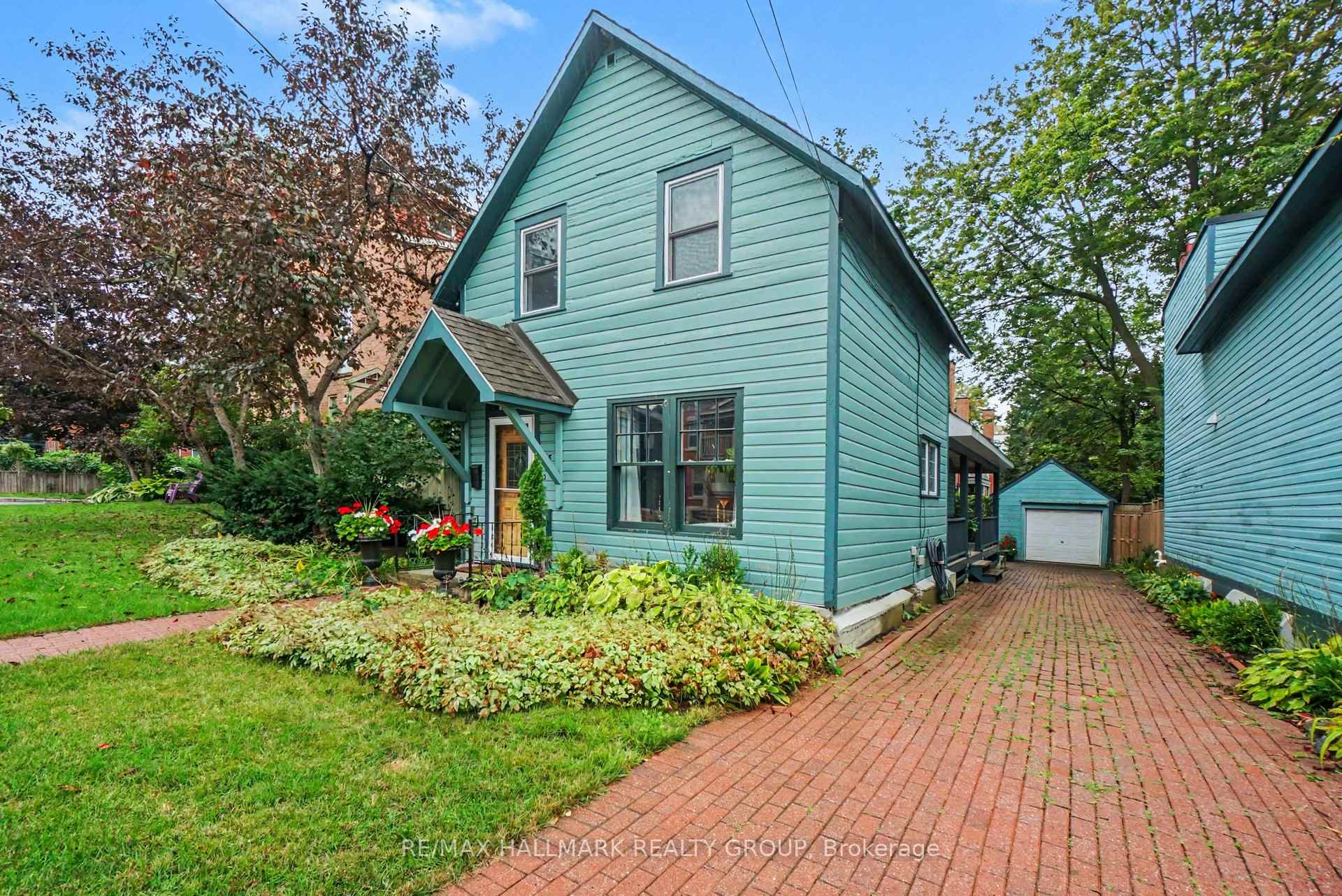 Photo 2 of 58 Concord Street N, Ottawa, Ottawa East — HOMEH