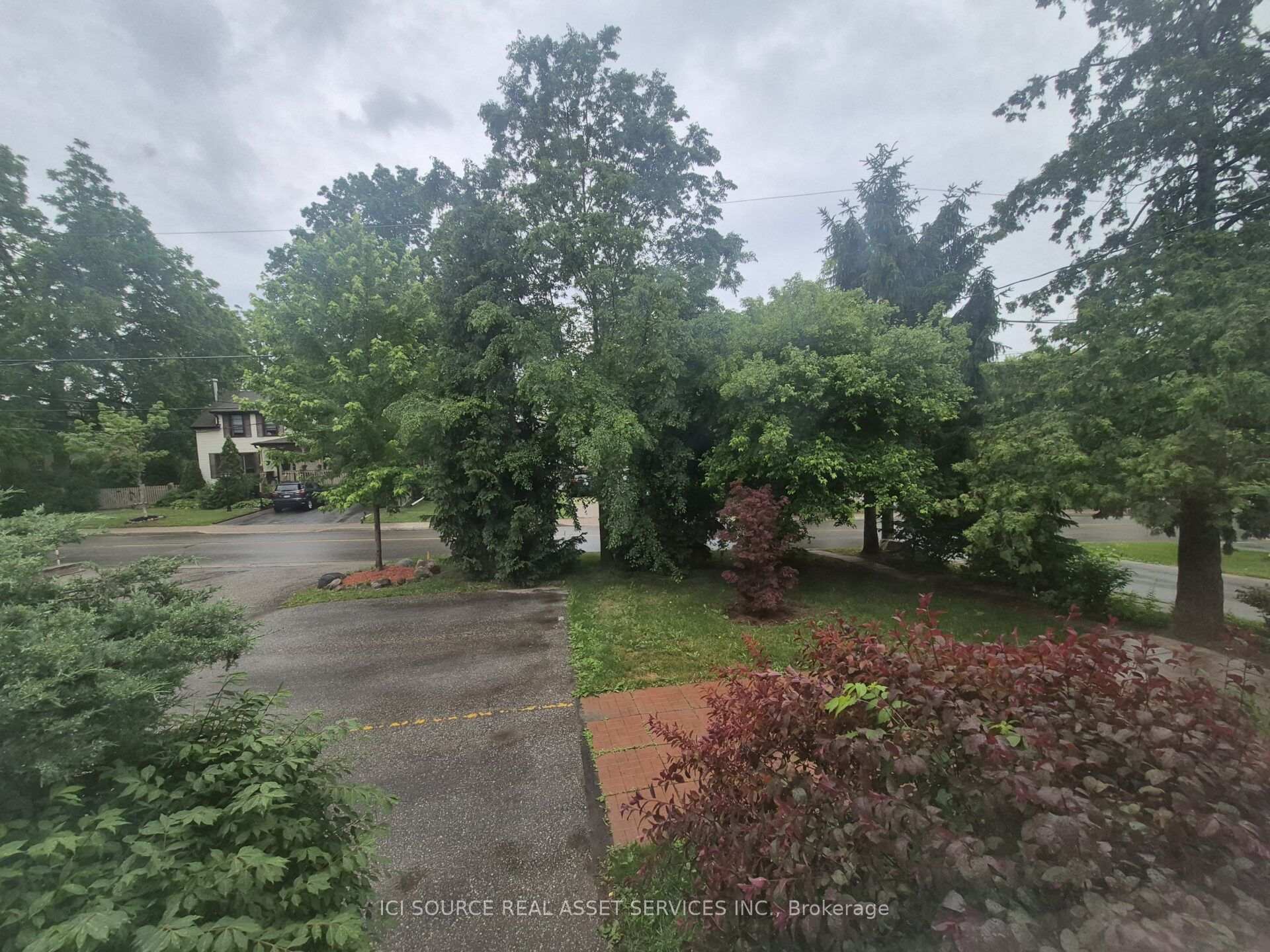 Photo 6 of 122 Lucas Street, Richmond Hill, Mill Pond — HOMEH