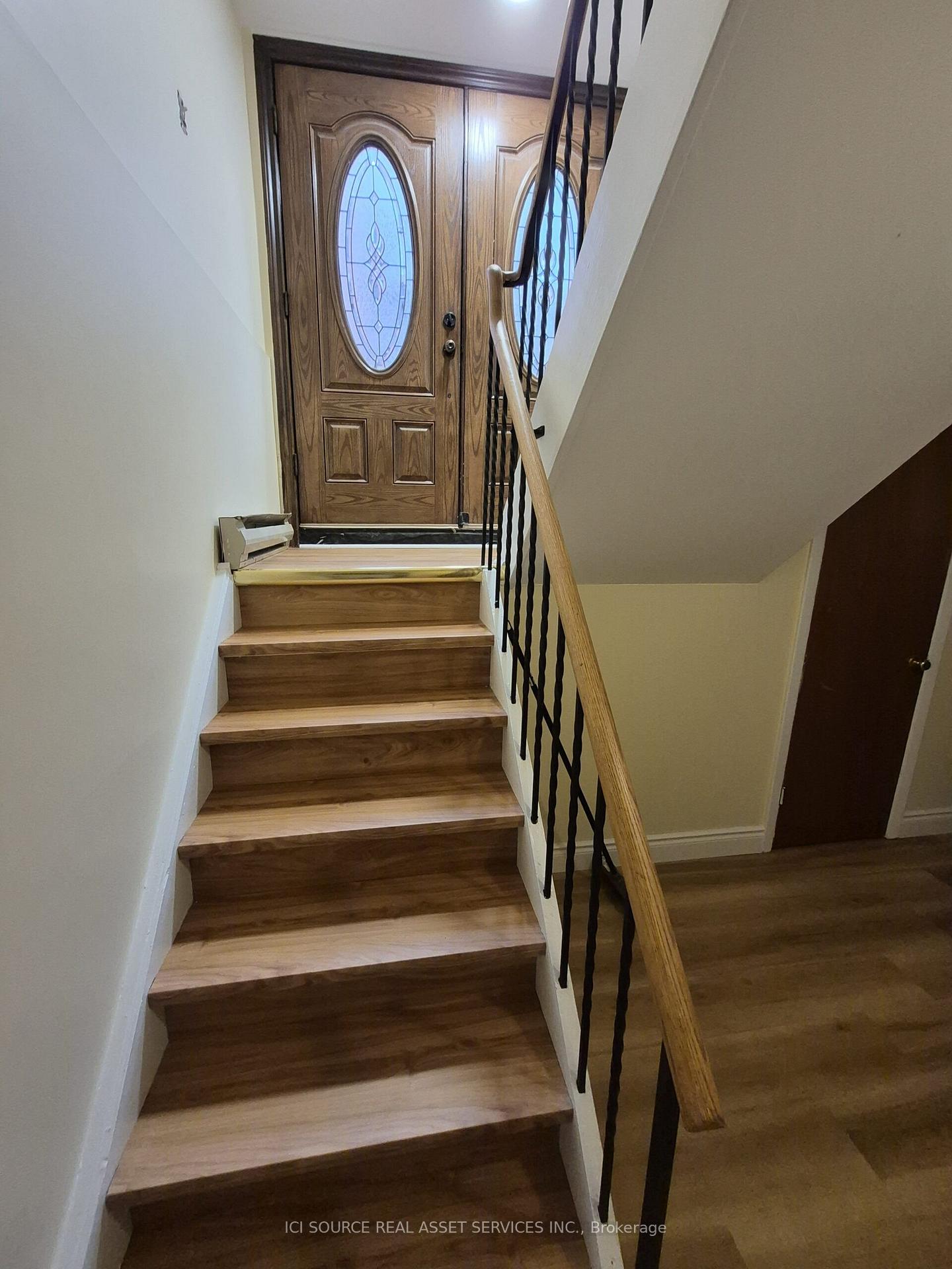 Photo 34 of 122 Lucas Street, Richmond Hill, Mill Pond — HOMEH