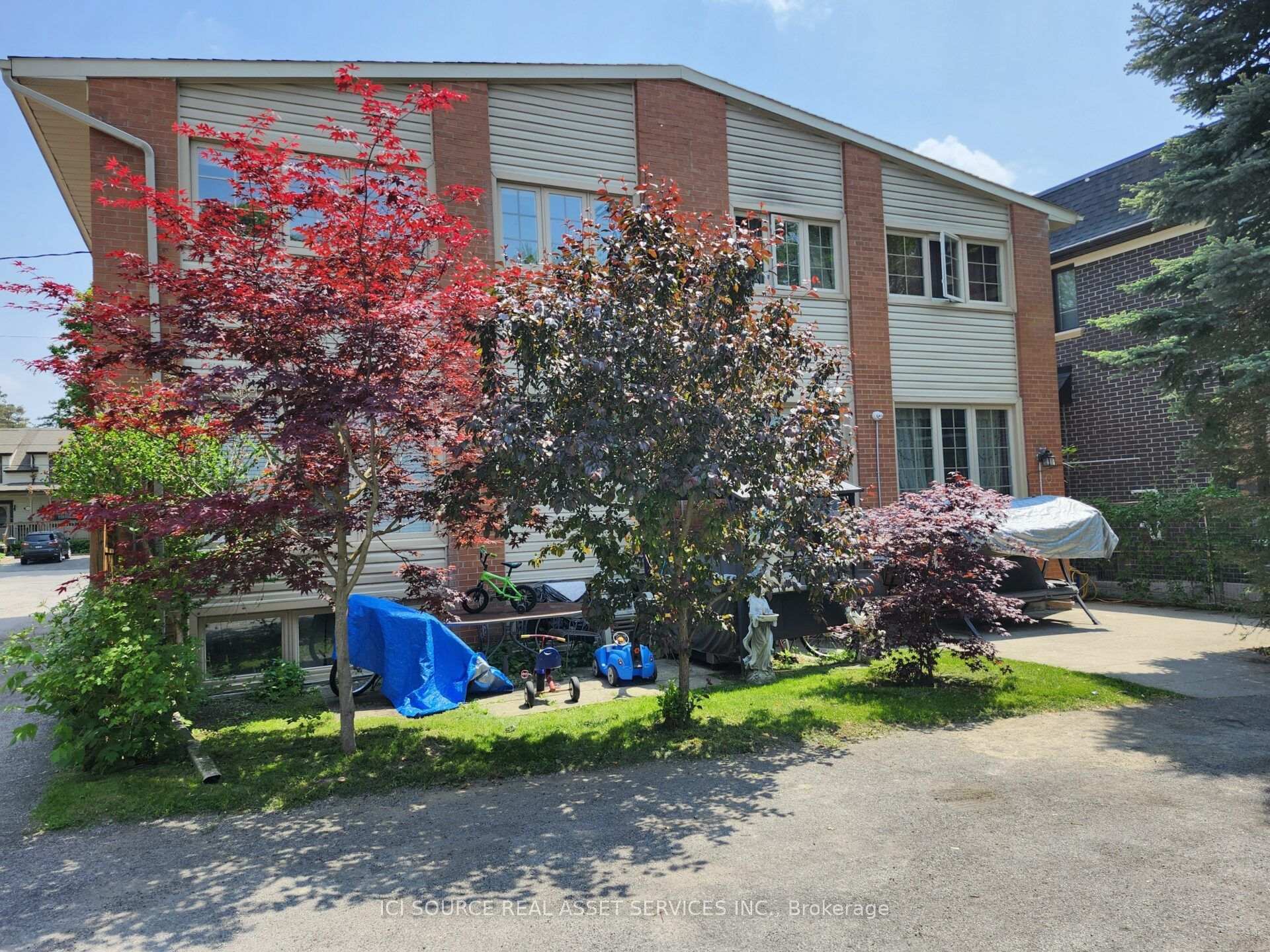 Photo 35 of 122 Lucas Street, Richmond Hill, Mill Pond — HOMEH
