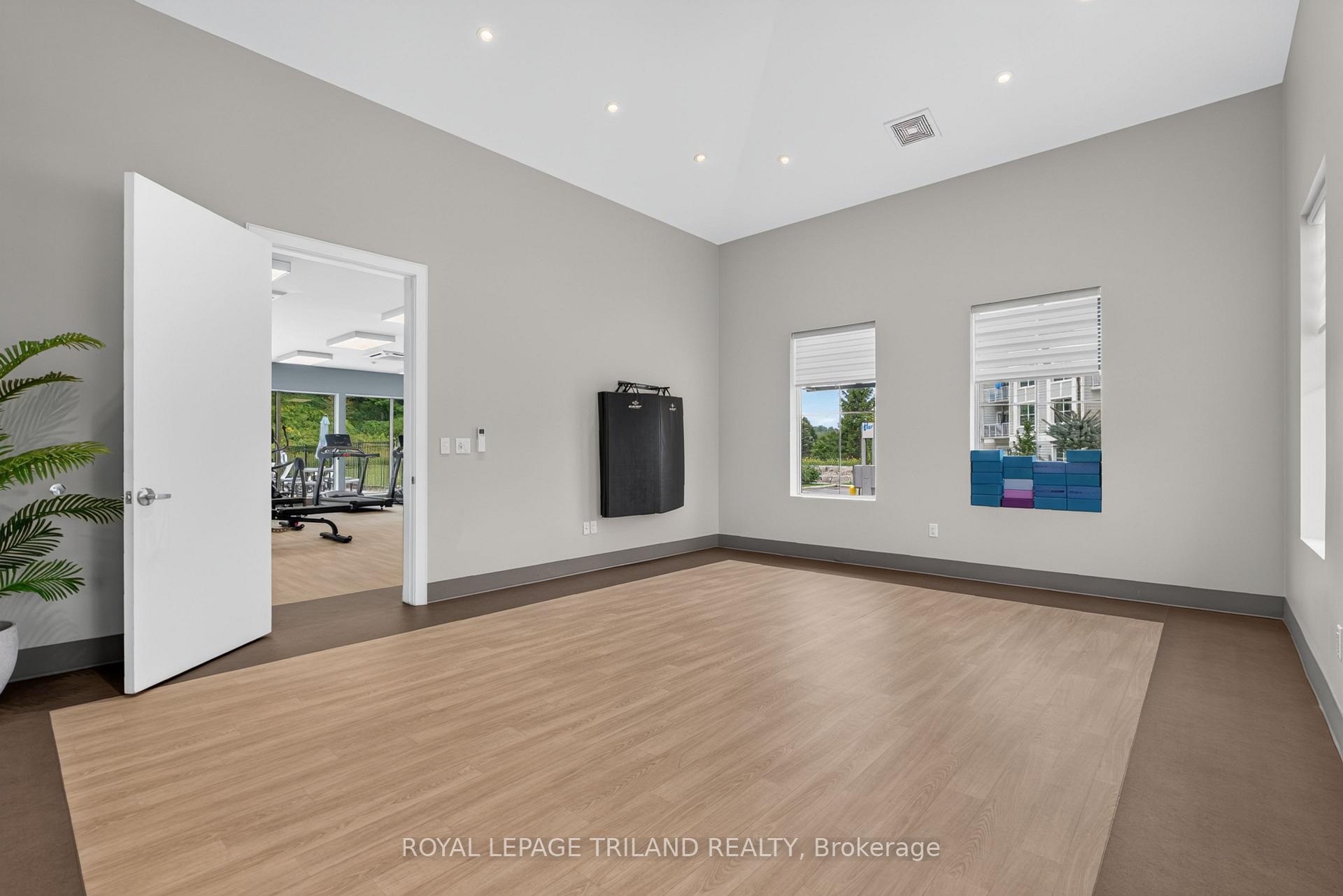 Photo 15 of Unit 102, 100 The Promenade, Central Elgin, Port Stanley — HOMEH