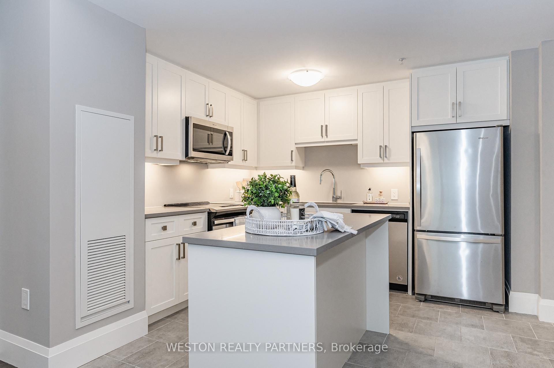 Photo 9 of Unit 711, 73 Arthur Street S, Guelph, St. Patrick's Ward — HOMEH