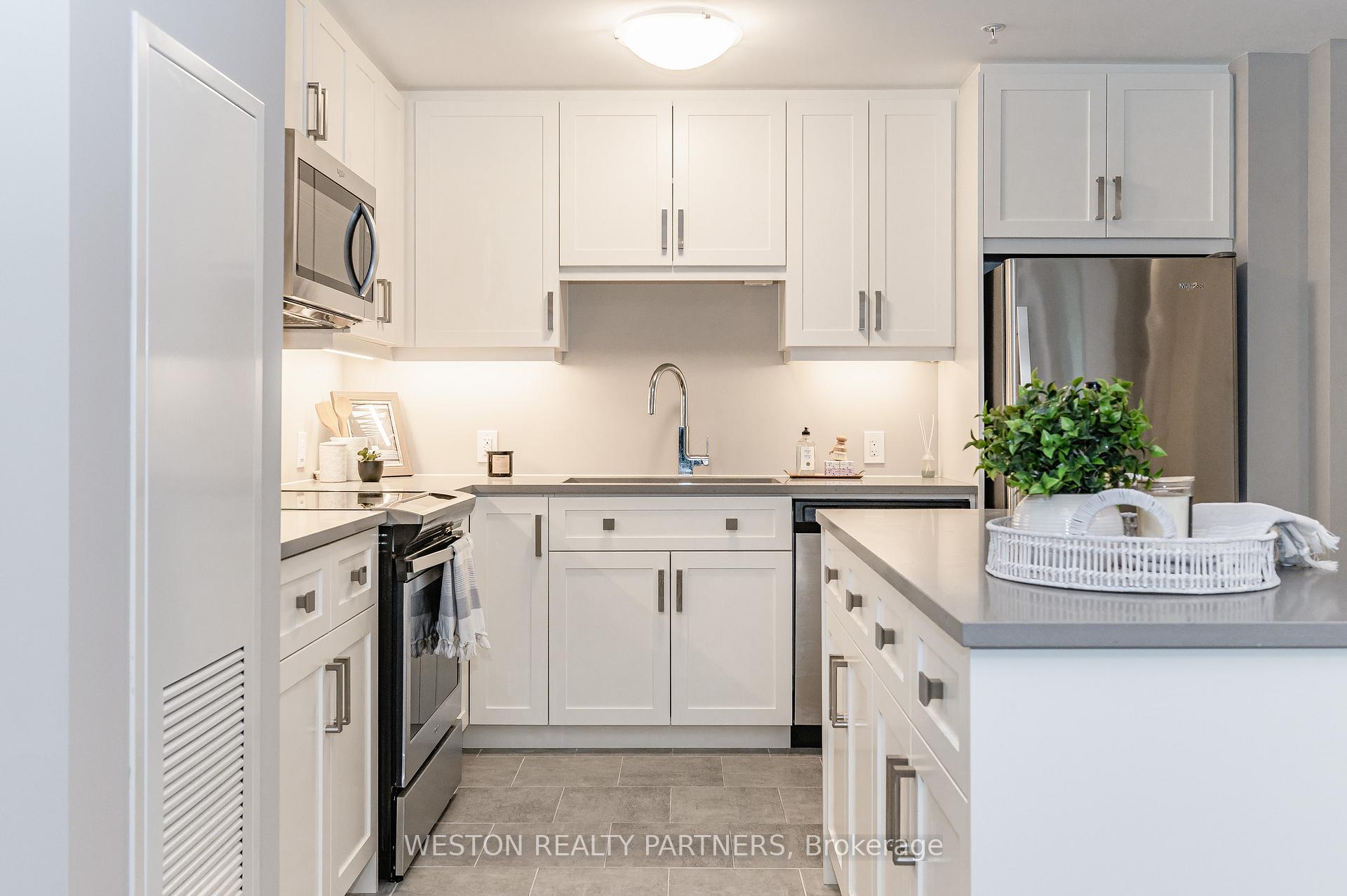Photo 10 of Unit 711, 73 Arthur Street S, Guelph, St. Patrick's Ward — HOMEH