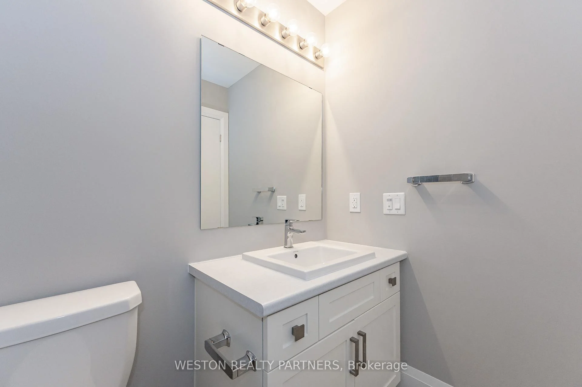 Photo 23 of Unit 711, 73 Arthur Street S, Guelph, St. Patrick's Ward — HOMEH