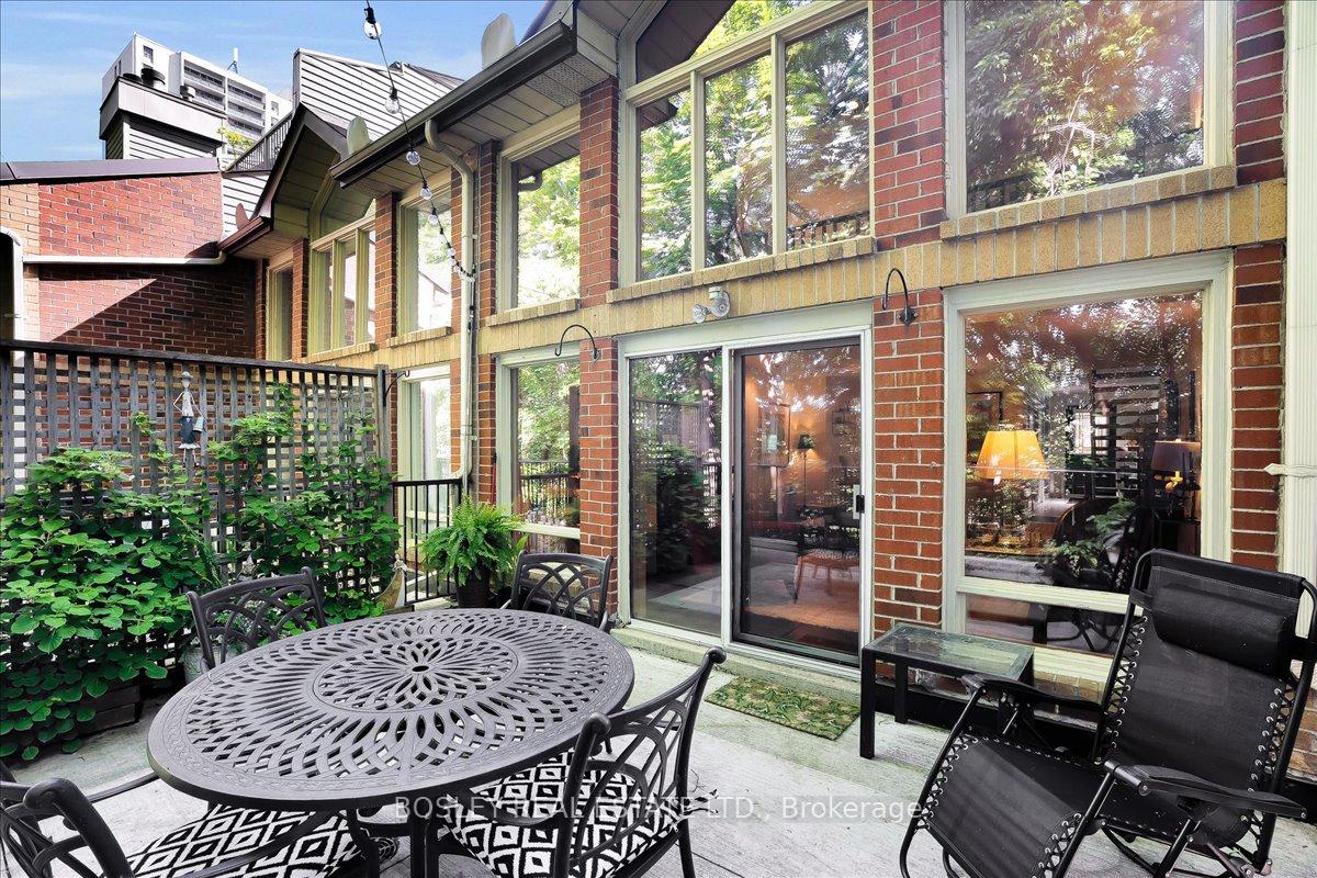 Photo 18 of Unit 11, 18 Doncrest Road, Toronto, Playter Estates-Danforth — HOMEH