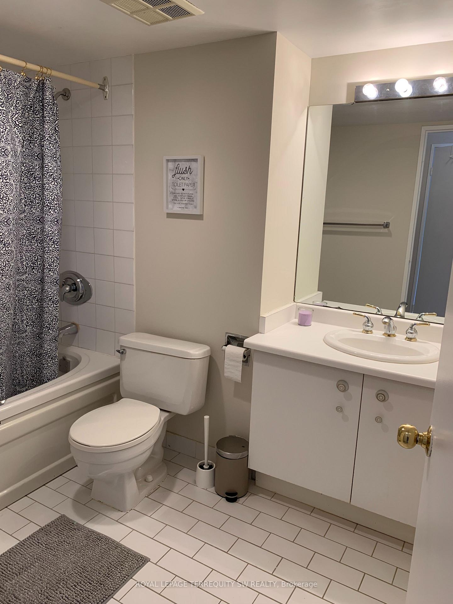 Photo 7 of Unit 1212C, 44 St. Joseph Street, Toronto, Bay Street Corridor — HOMEH