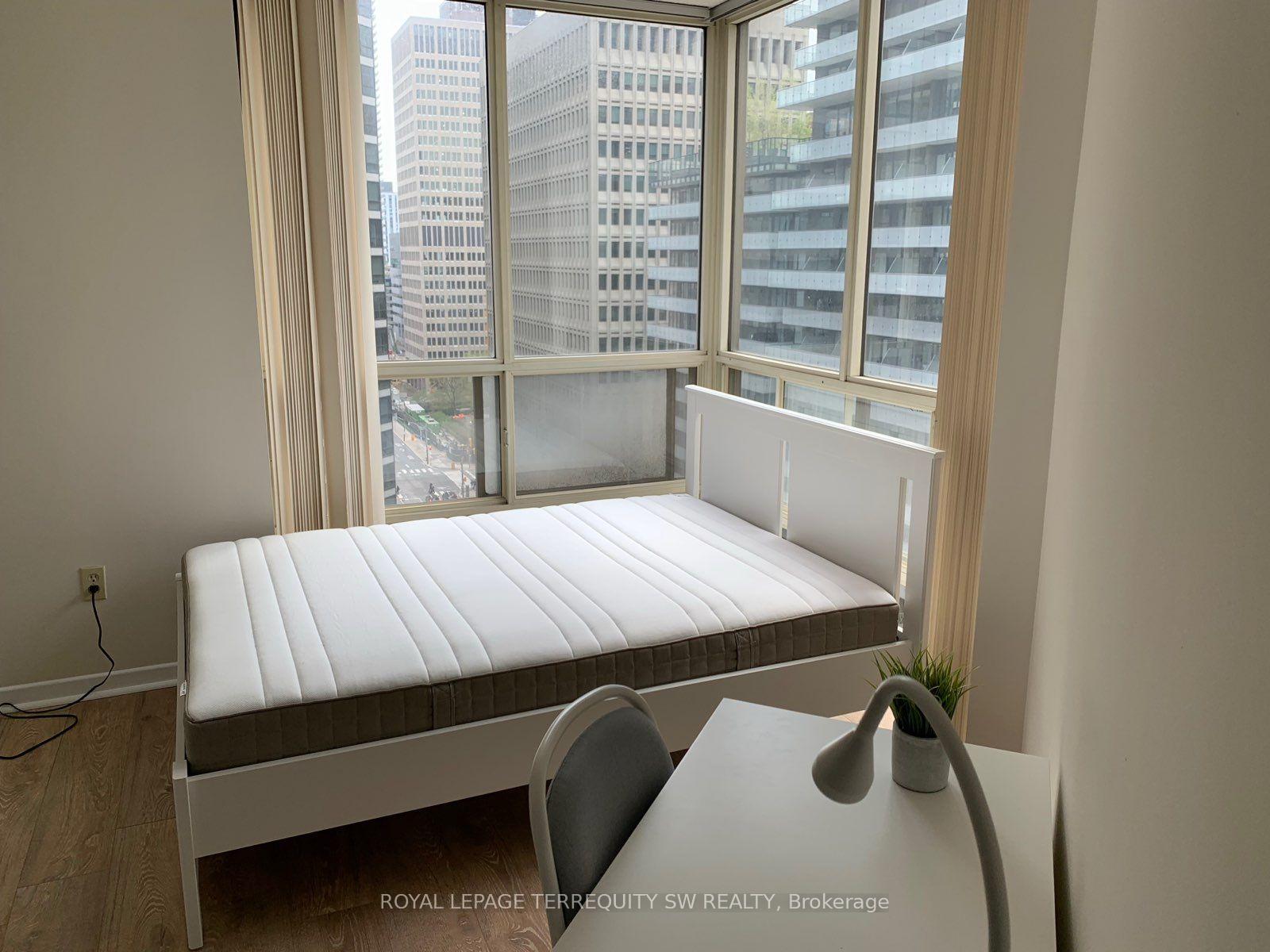 Photo 11 of Unit 1212C, 44 St. Joseph Street, Toronto, Bay Street Corridor — HOMEH