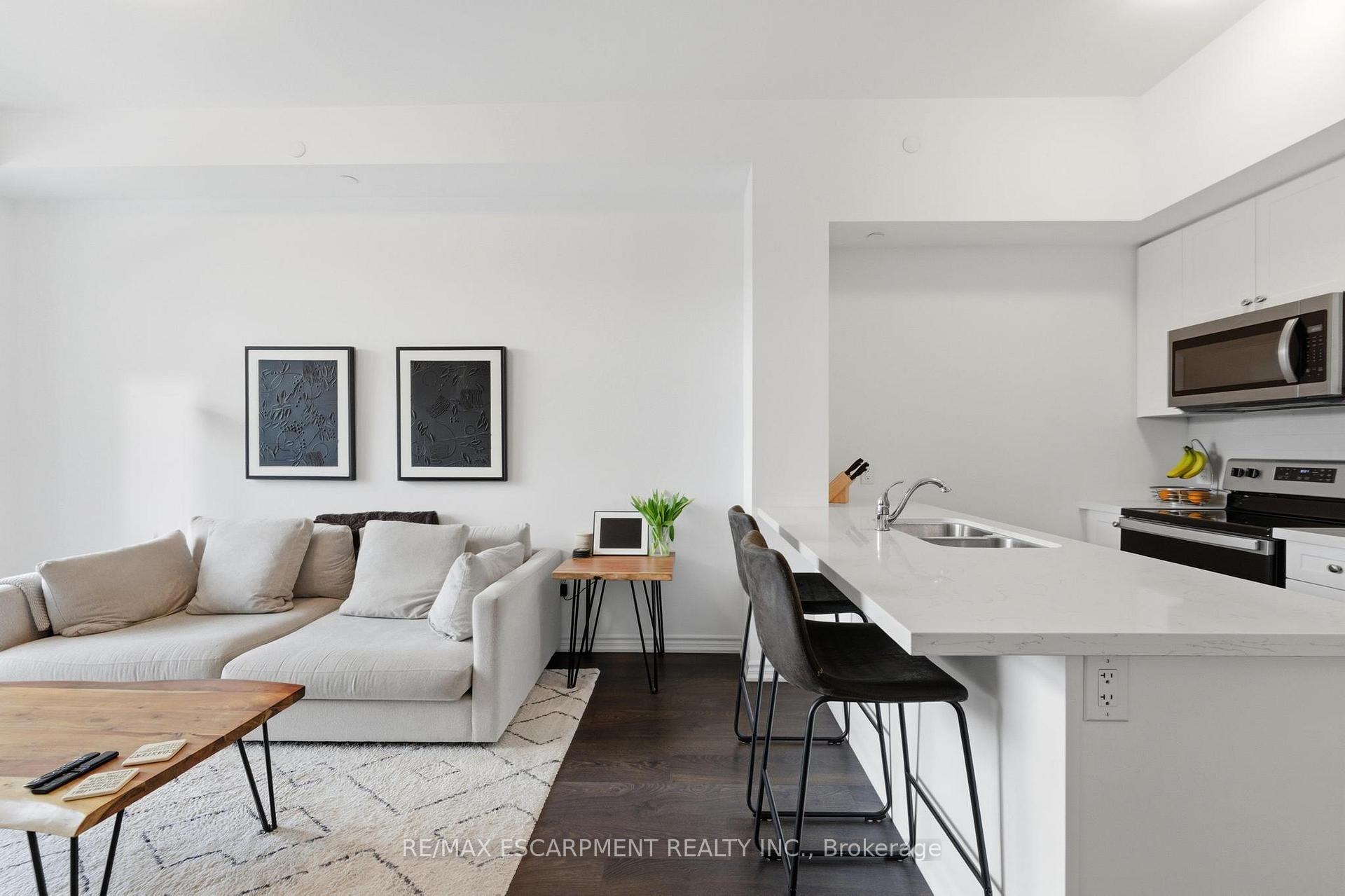 Photo 6 of Unit 112, 460 Dundas Street E, Hamilton, Waterdown — HOMEH
