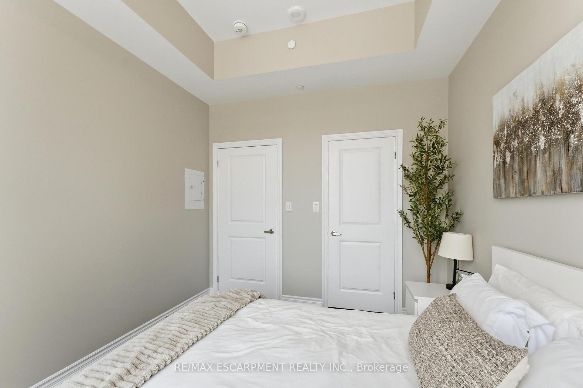 Photo 14 of Unit 112, 460 Dundas Street E, Hamilton, Waterdown — HOMEH