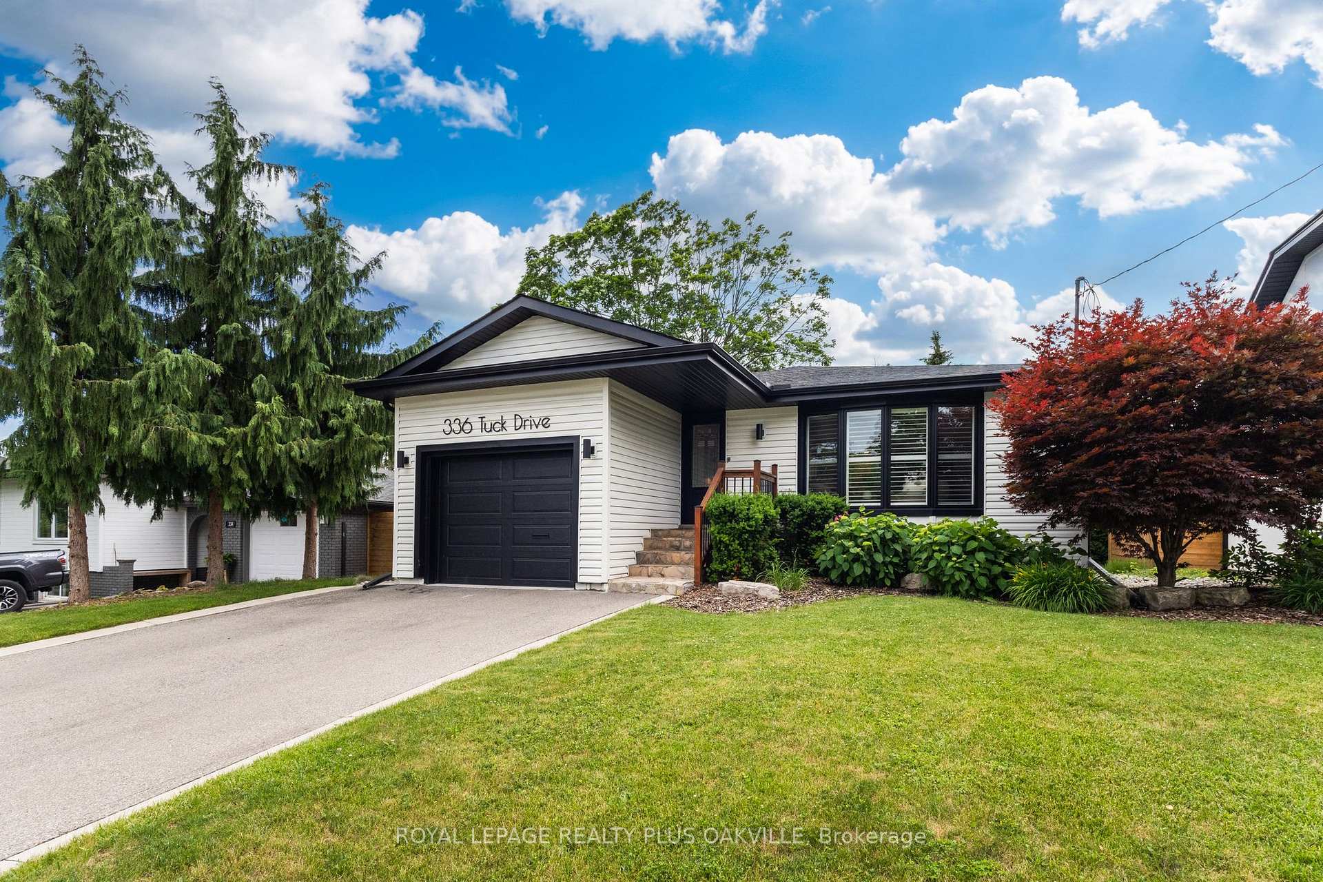 Front of 336 Tuck Drive